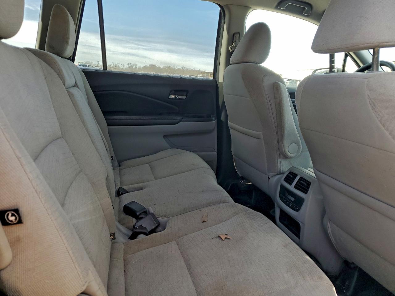 2017 Honda Pilot Ex VIN: 5FNYF6H37HB047820 Lot: 93269435