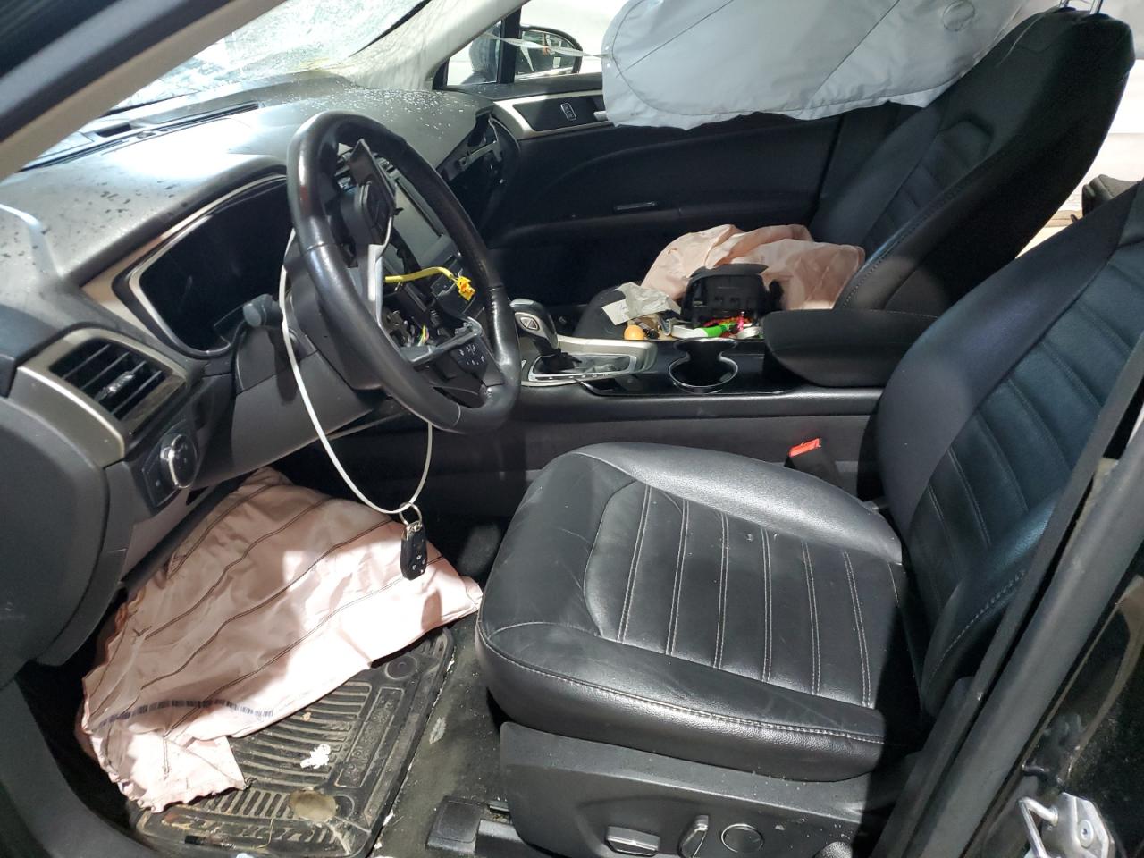 2015 Ford Fusion Se VIN: 3FA6P0HD3FR272375 Lot: 90980415