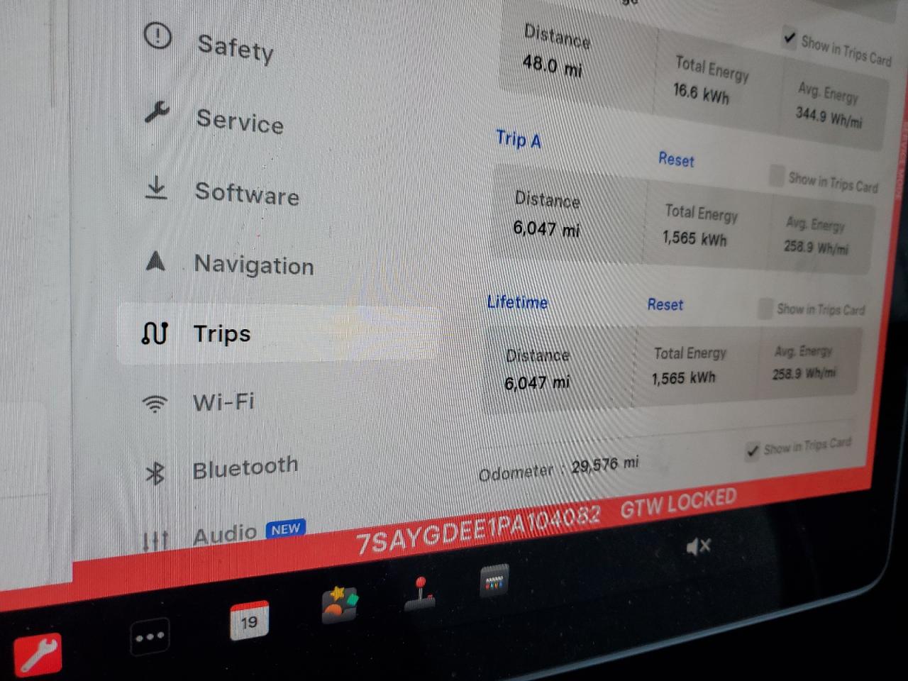 2023 Tesla Model Y VIN: 7SAYGDEE1PA104082 Lot: 92912795