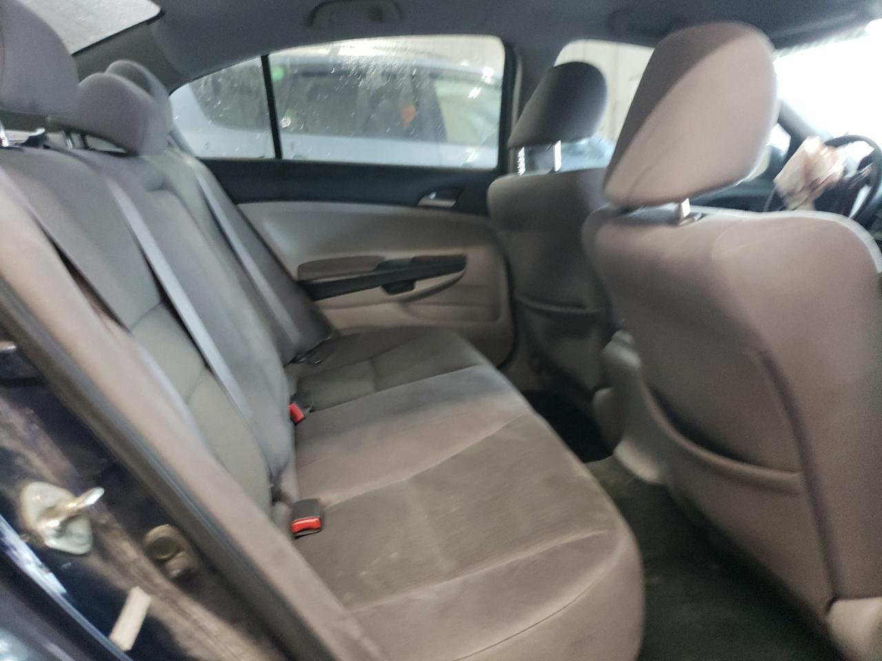 2011 Honda Accord Lx VIN: 1HGCP2F37BA037633 Lot: 93748805