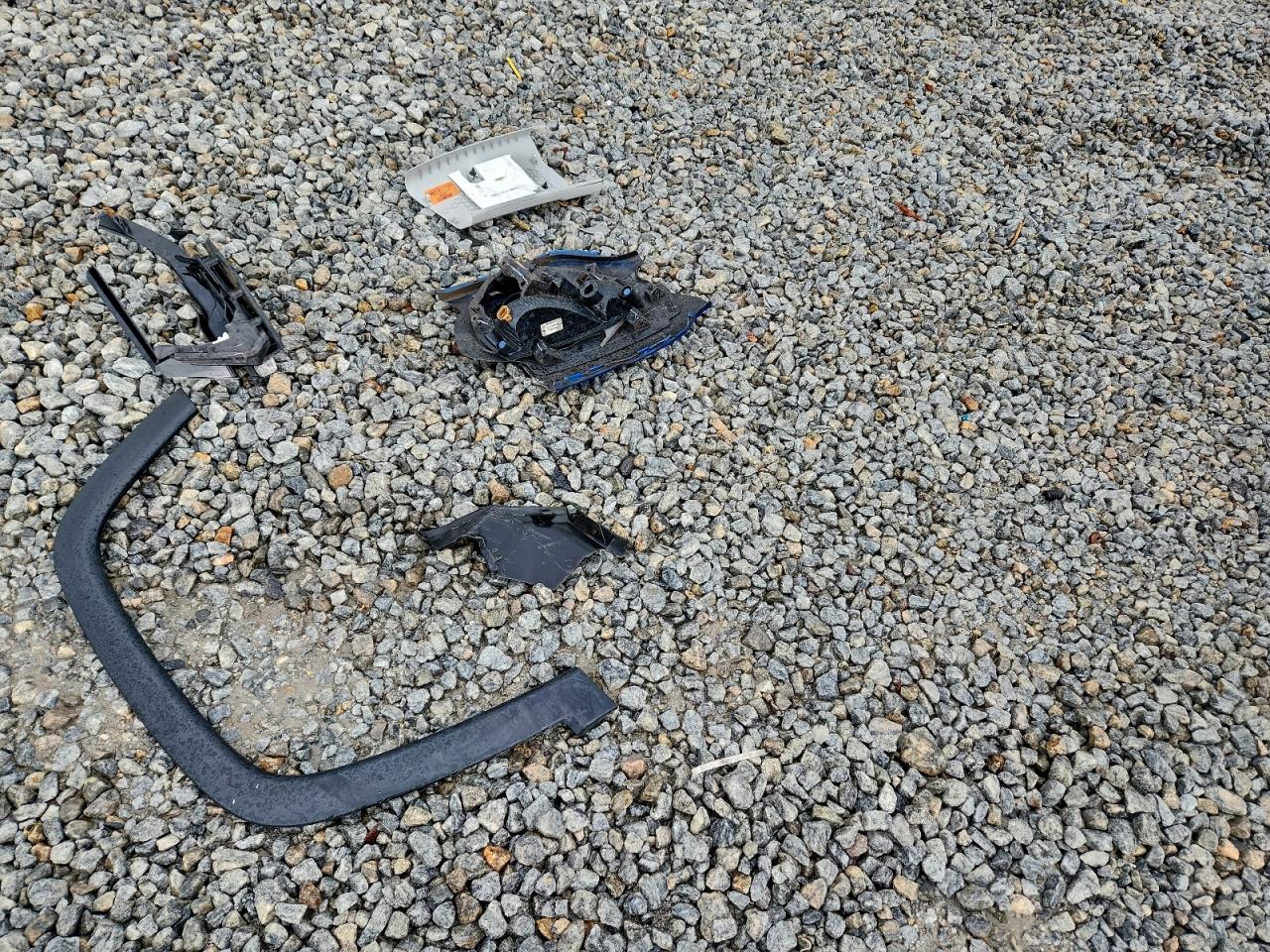 2018 Jeep Compass Latitude VIN: 3C4NJCBB5JT461329 Lot: 93370705