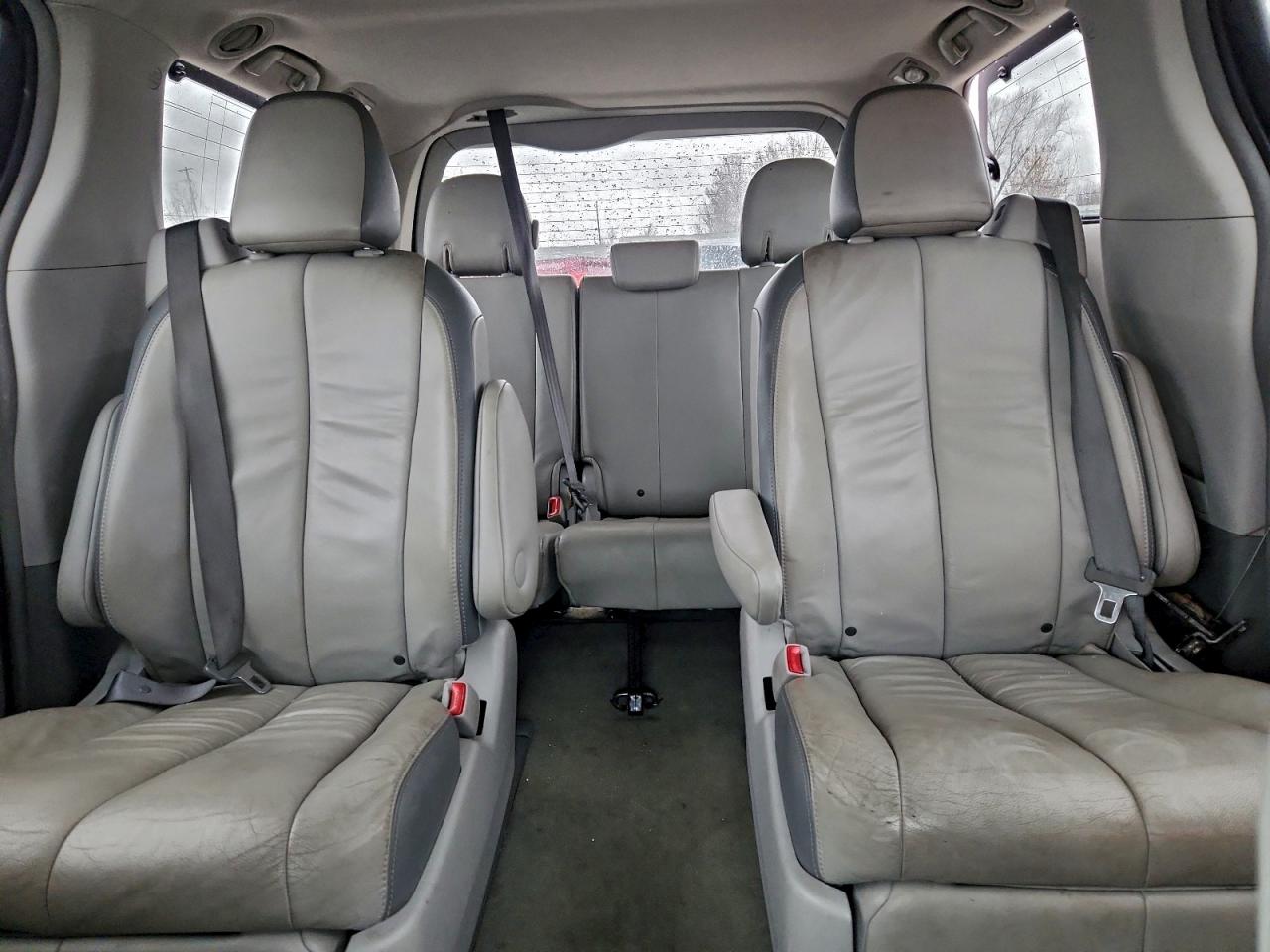 2014 Toyota Sienna Xle VIN: 5TDDK3DC5ES073287 Lot: 94127685