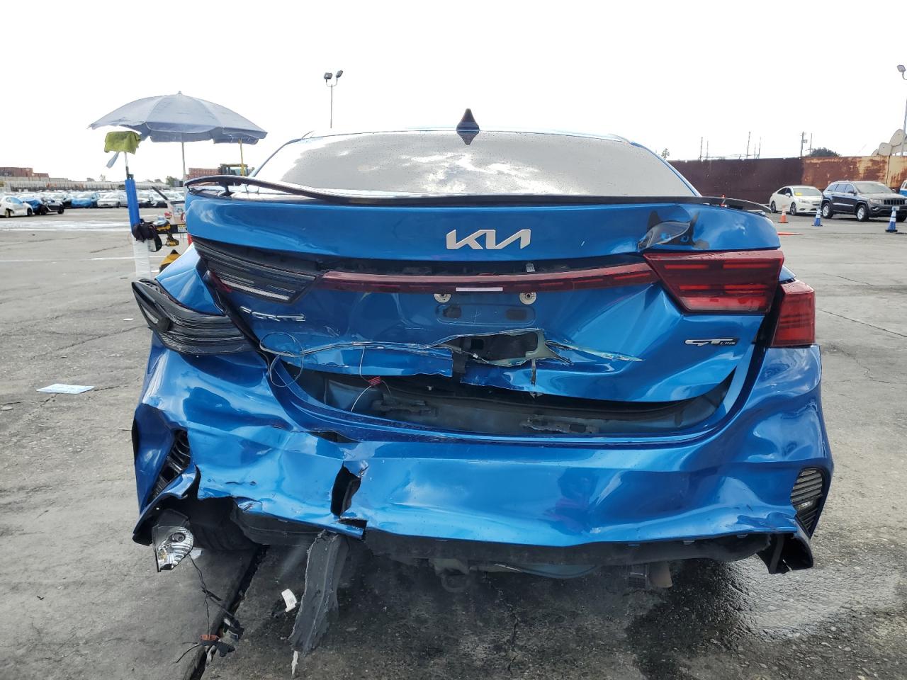 2022 Kia Forte Gt Line VIN: 3KPF54AD8NE457402 Lot: 93227895