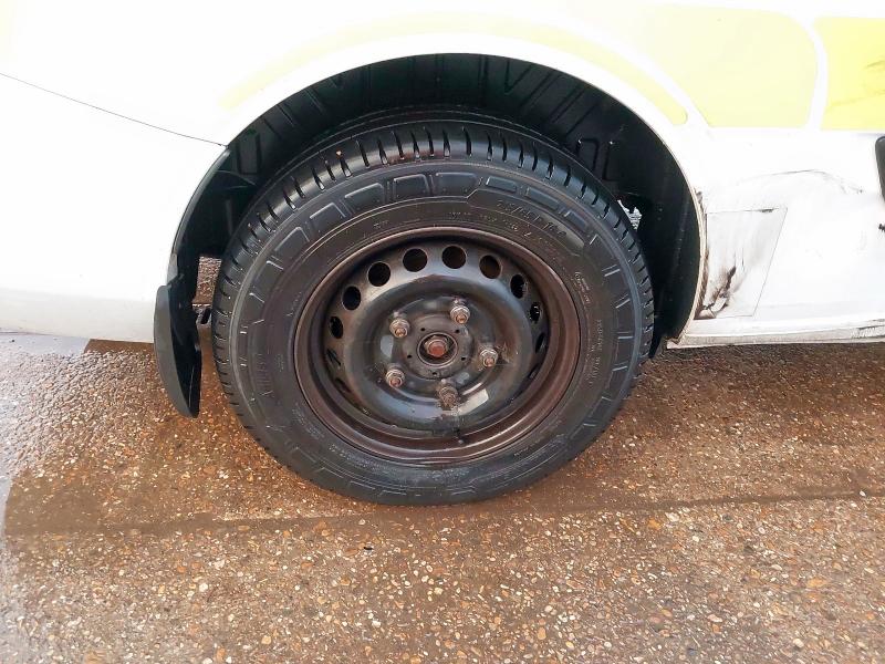 2018 FORD TRANSIT CUSTOM 2.0 ECOBLUE 130PS LOW ROOF TREND VAN