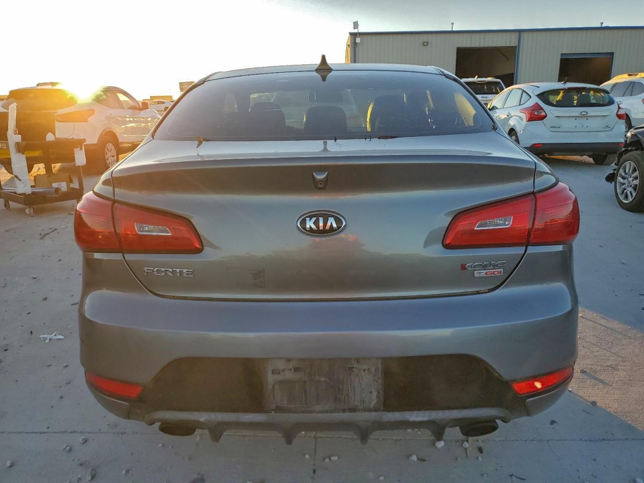 2015 Kia Forte Sx VIN: KNAFZ6A38F5367183 Lot: 94072175
