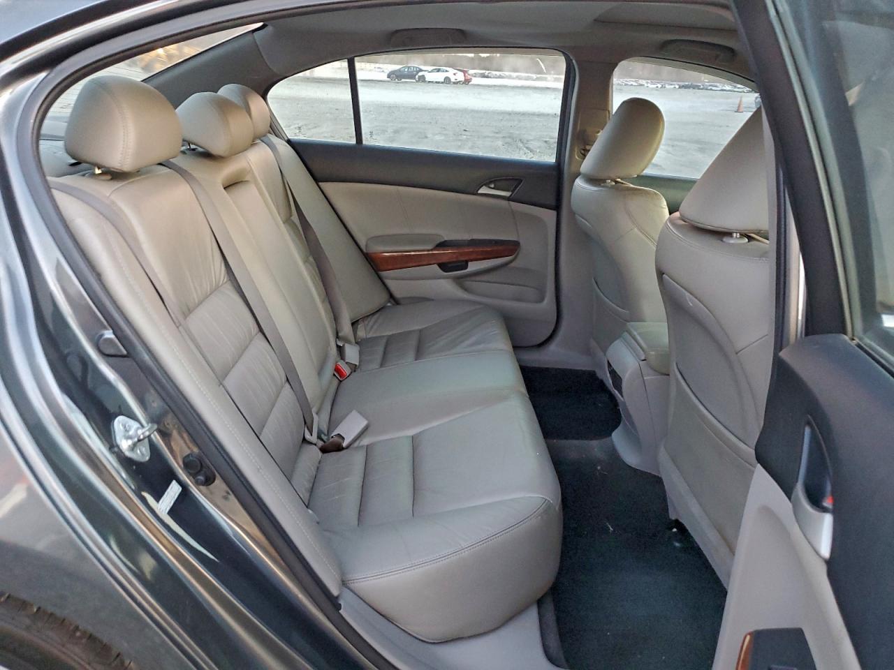 2011 Honda Accord Exl VIN: 1HGCP2F8XBA021812 Lot: 94047905