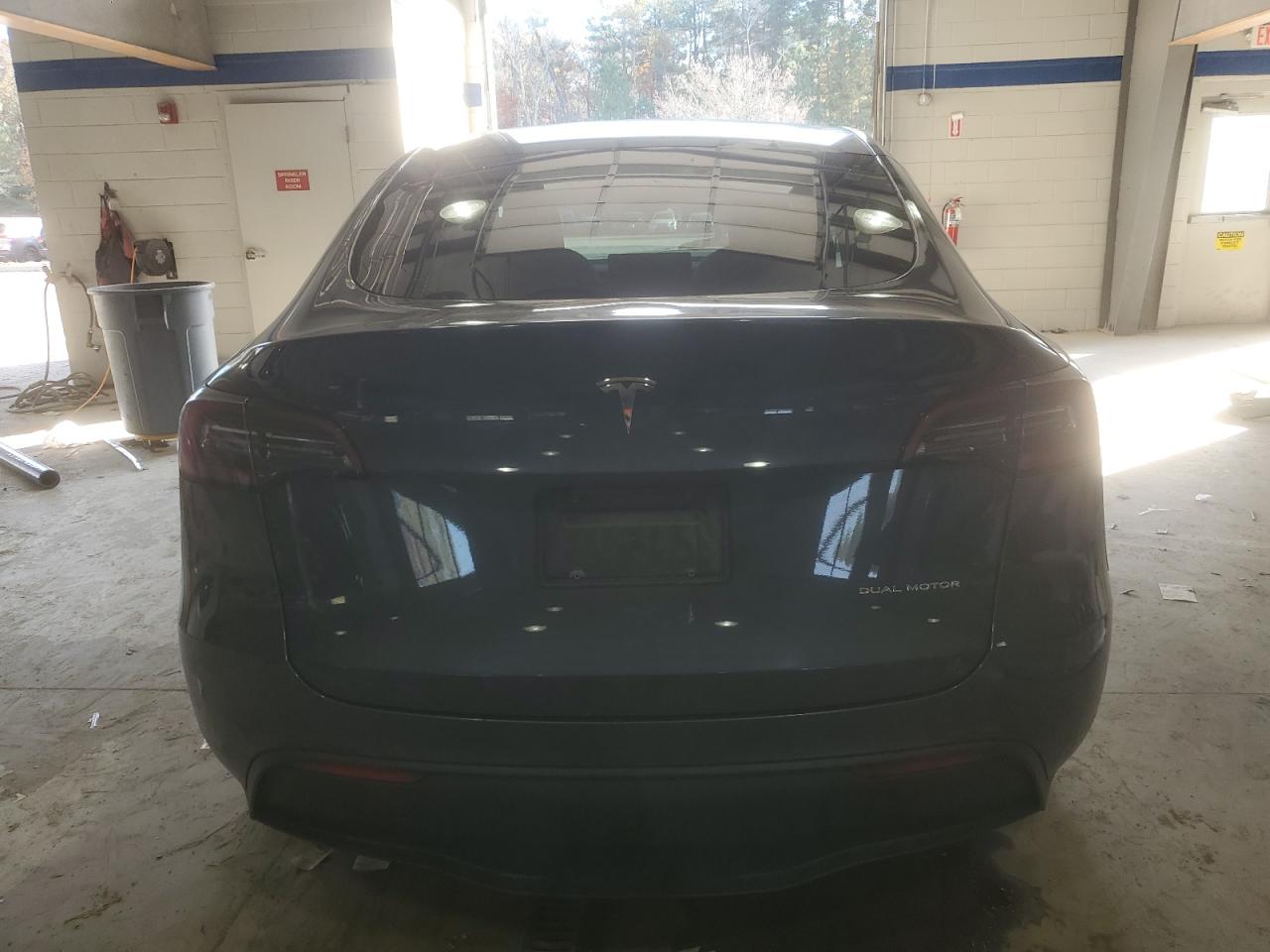 2022 Tesla Model Y VIN: 7SAYGAEE9NF382579 Lot: 93141675