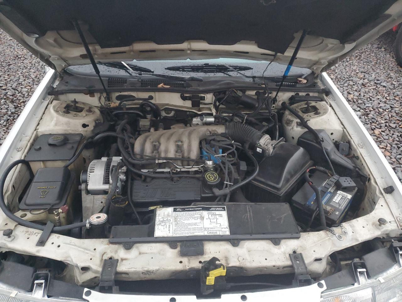 1993 Ford Taurus Gl VIN: 1FALP57U8PA321051 Lot: 92619685