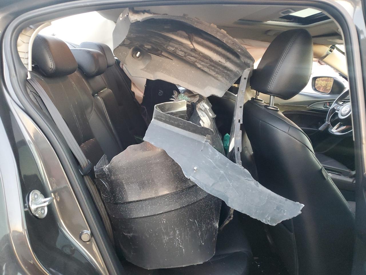 2018 Mazda 3 Grand Touring VIN: 3MZBN1W3XJM272620 Lot: 91817735