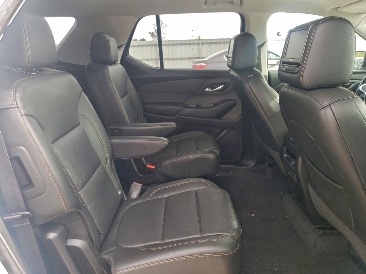 2019 Chevrolet Traverse Premier VIN: 1GNERKKW3KJ284642 Lot: 94301505