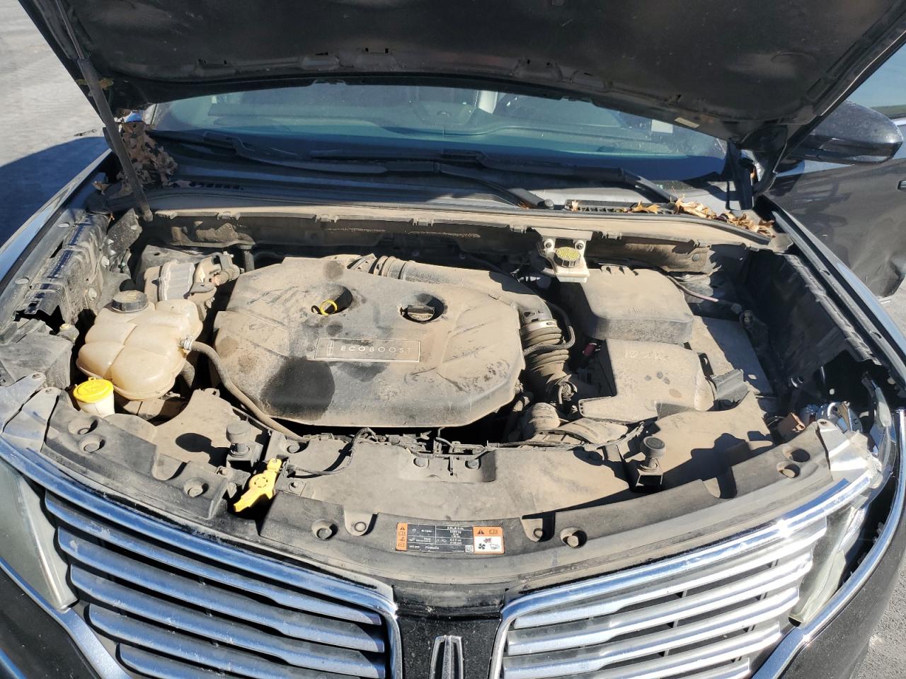 2015 Lincoln Mkc VIN: 5LMCJ1A90FUJ30674 Lot: 90981045