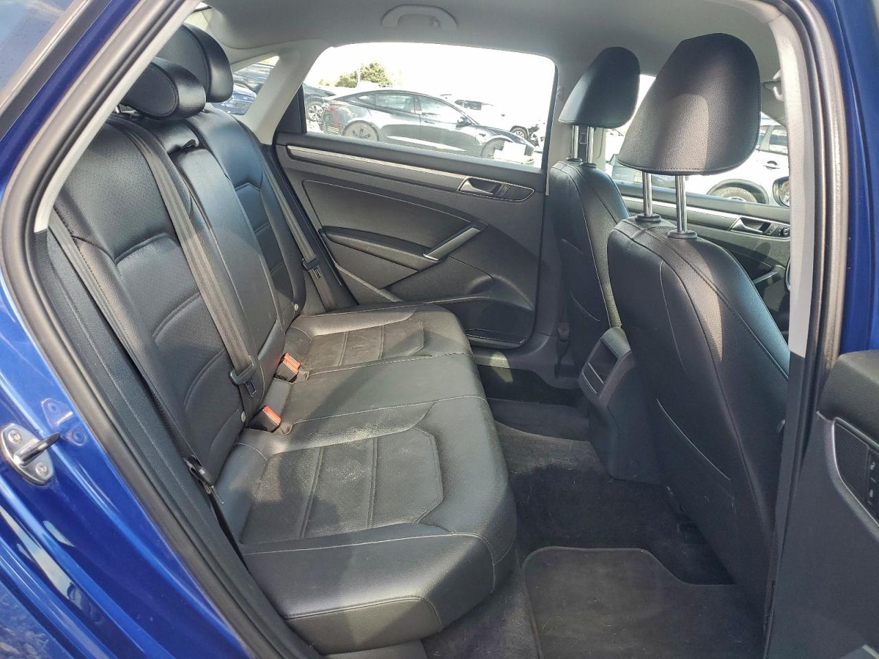 2017 Volkswagen Passat R-Line VIN: 1VWDT7A32HC018484 Lot: 94668955