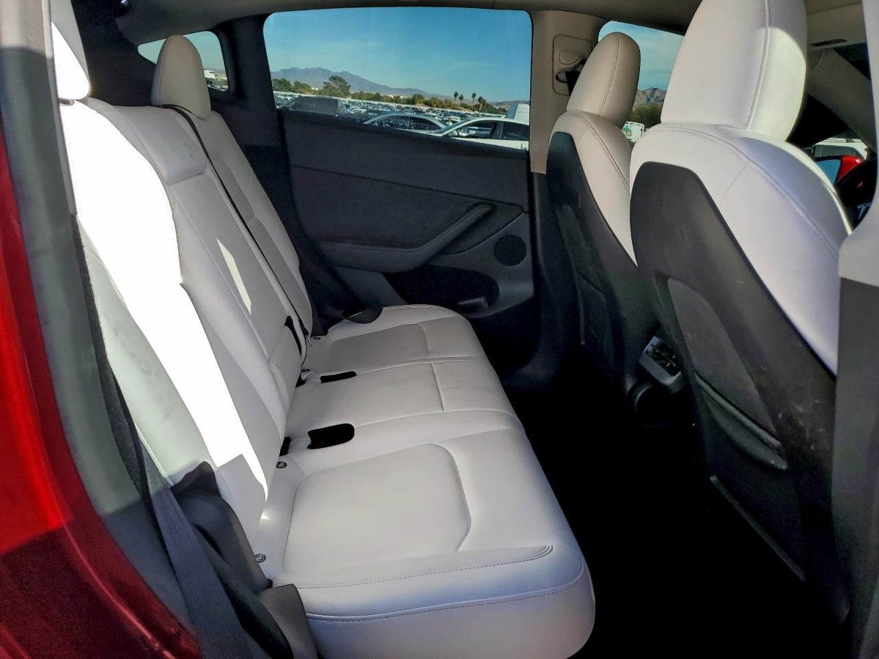 2024 Tesla Model Y VIN: 7SAYGDED6RF090709 Lot: 94753605