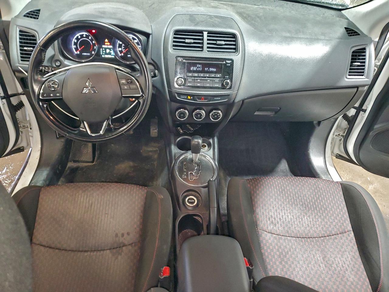 2017 Mitsubishi Outlander Sport Es VIN: JA4AR3AU6HZ031560 Lot: 94151885