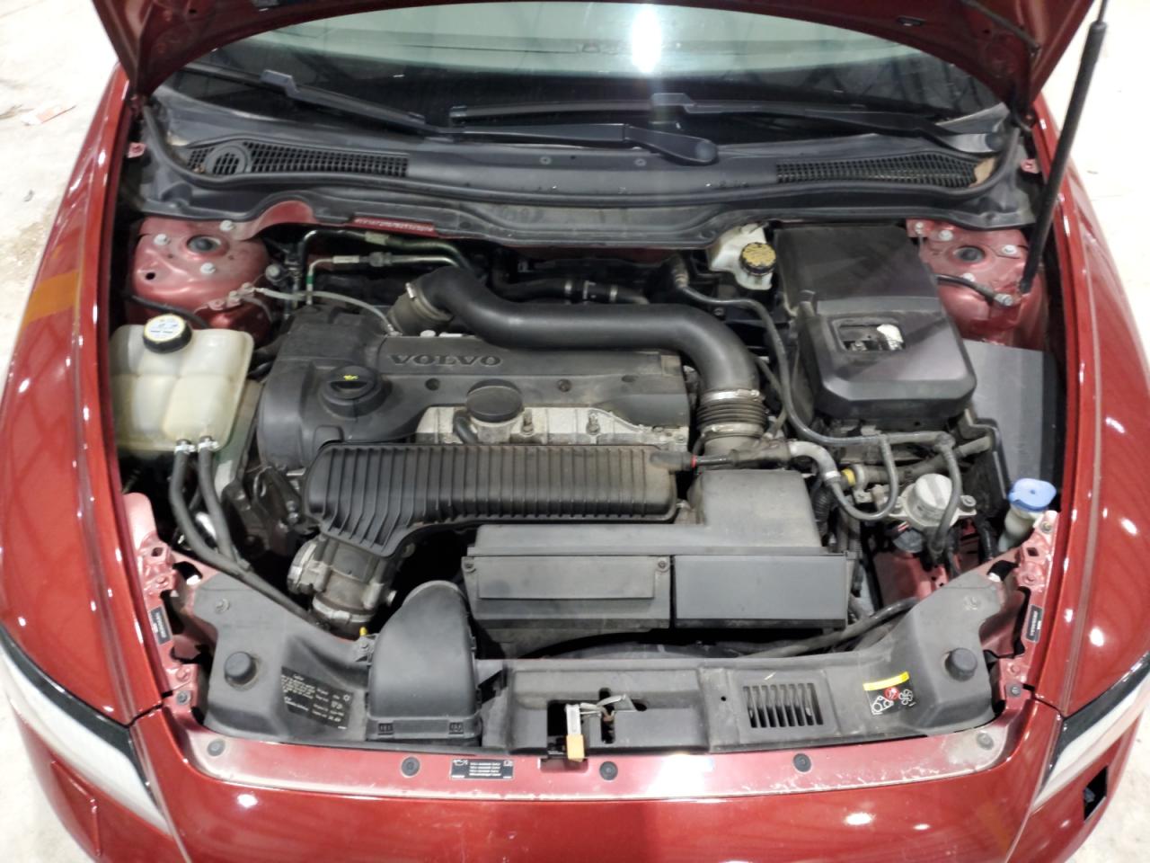 2011 Volvo S40 T5 VIN: YV1672MS7B2536507 Lot: 92928005