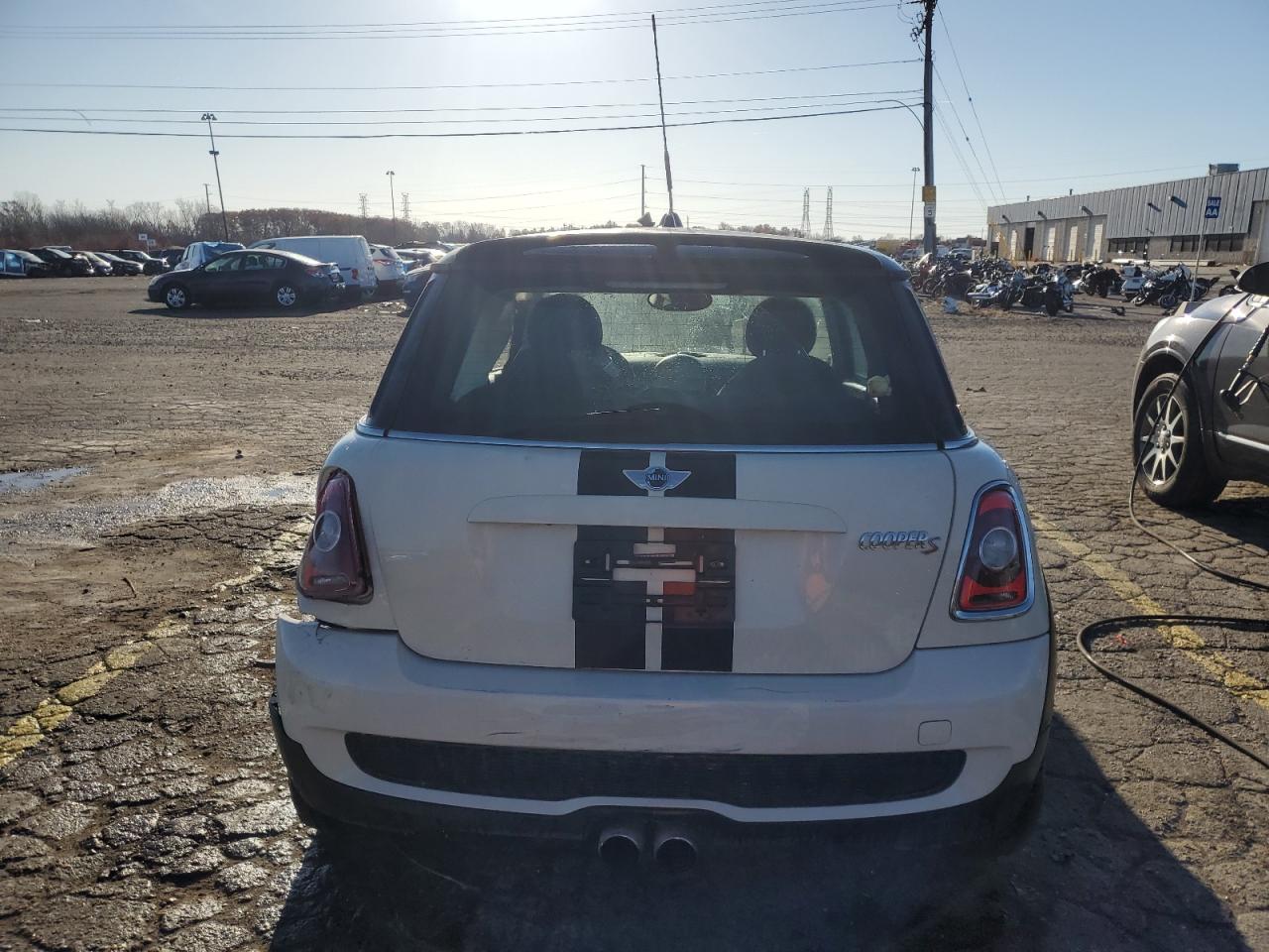 2009 Mini Cooper S VIN: WMWMF73539TX40005 Lot: 92608455