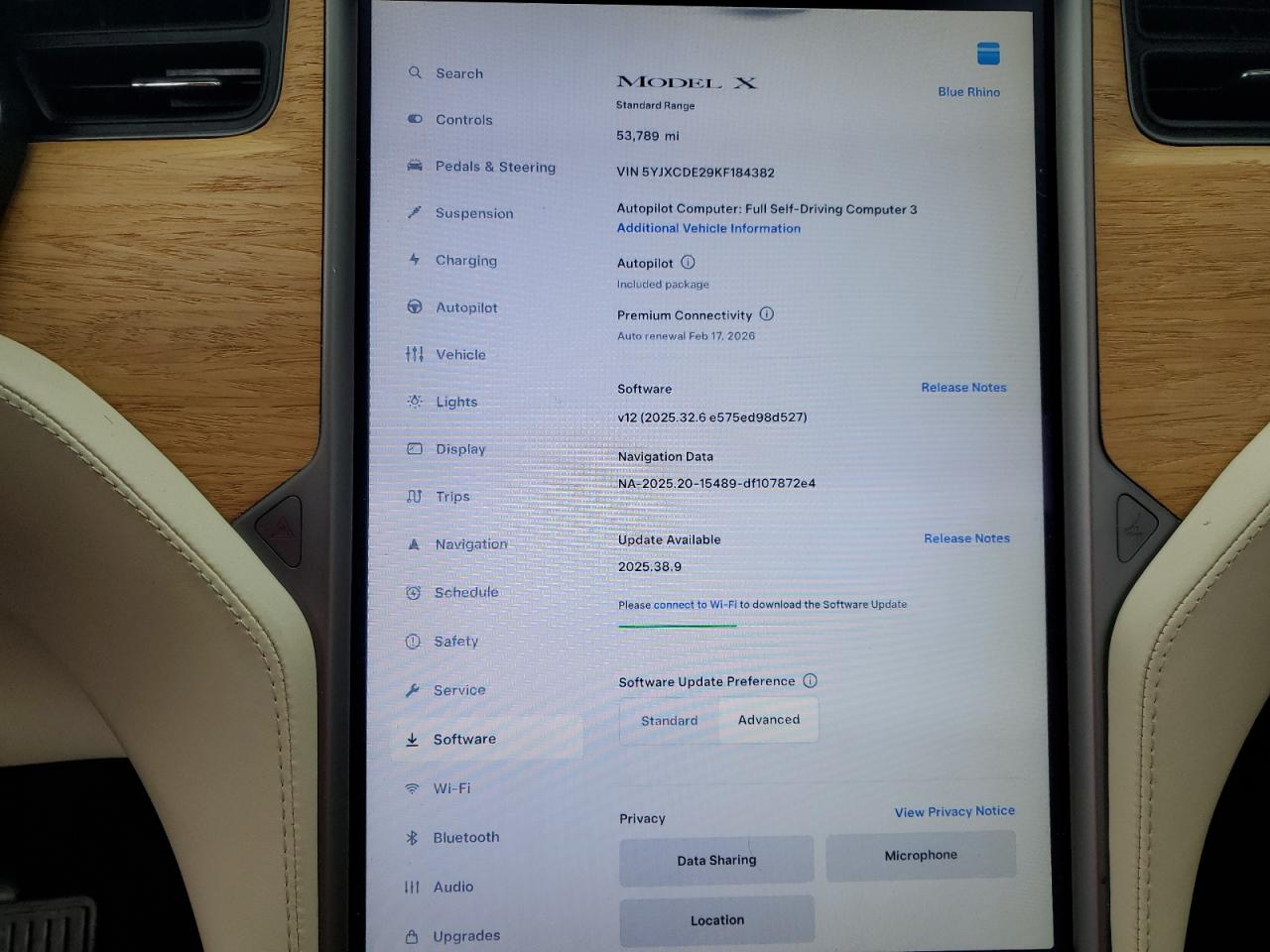 2019 Tesla Model X VIN: 5YJXCDE29KF184382 Lot: 92929015