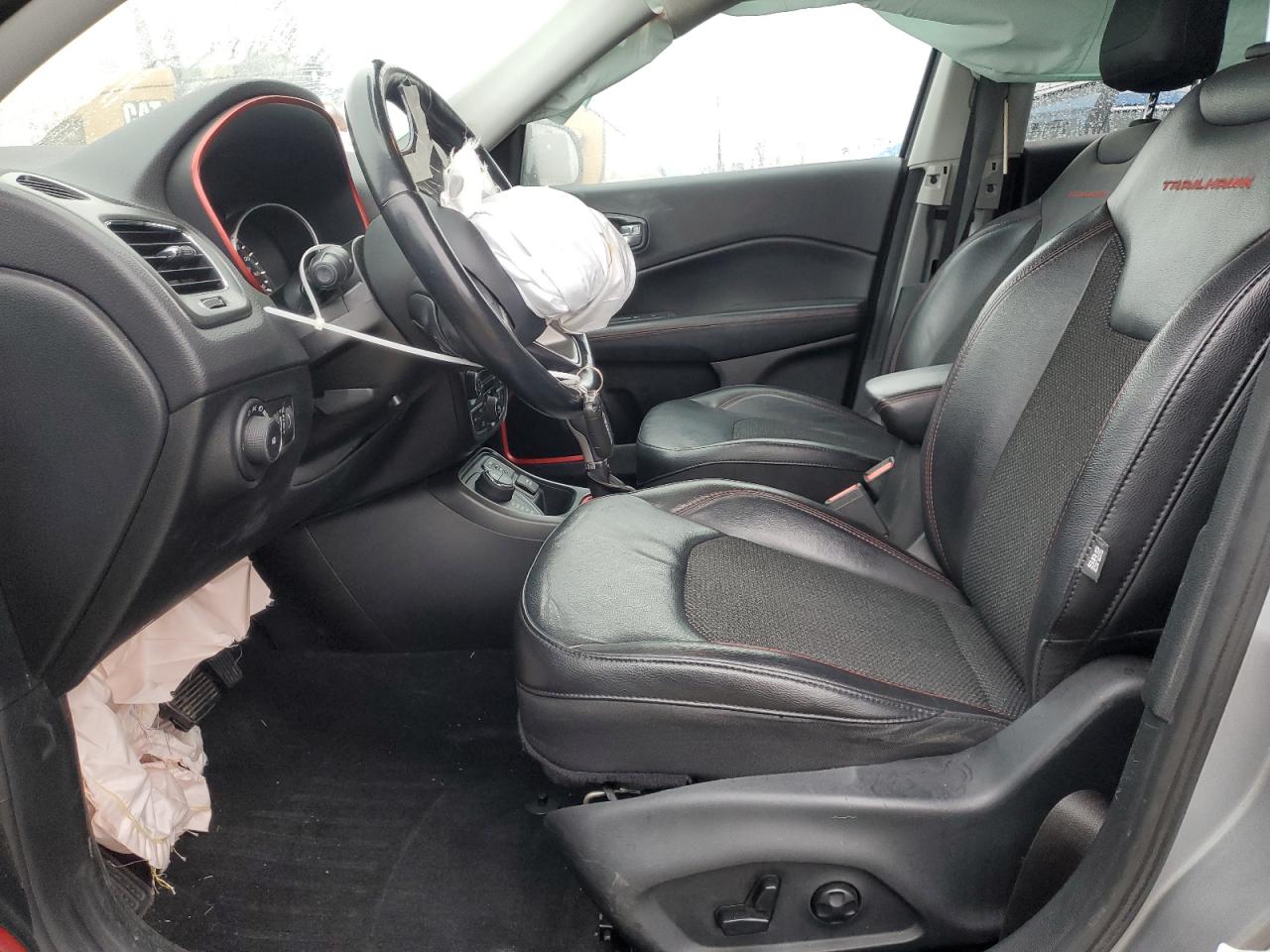 2018 Jeep Compass Trailhawk VIN: 3C4NJDDB0JT501755 Lot: 93648565