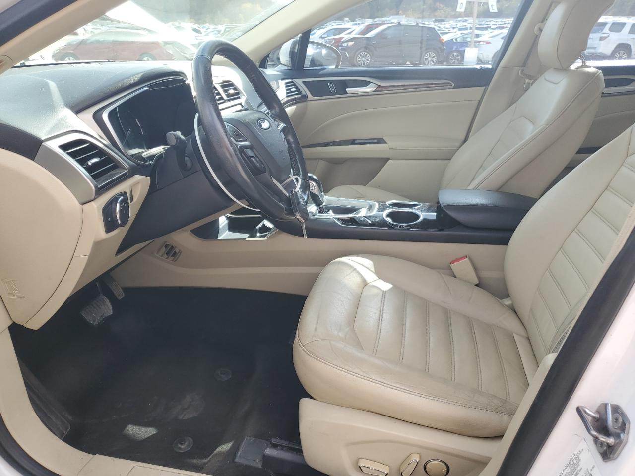 2013 Ford Fusion Se VIN: 3FA6P0HR2DR122363 Lot: 90898635