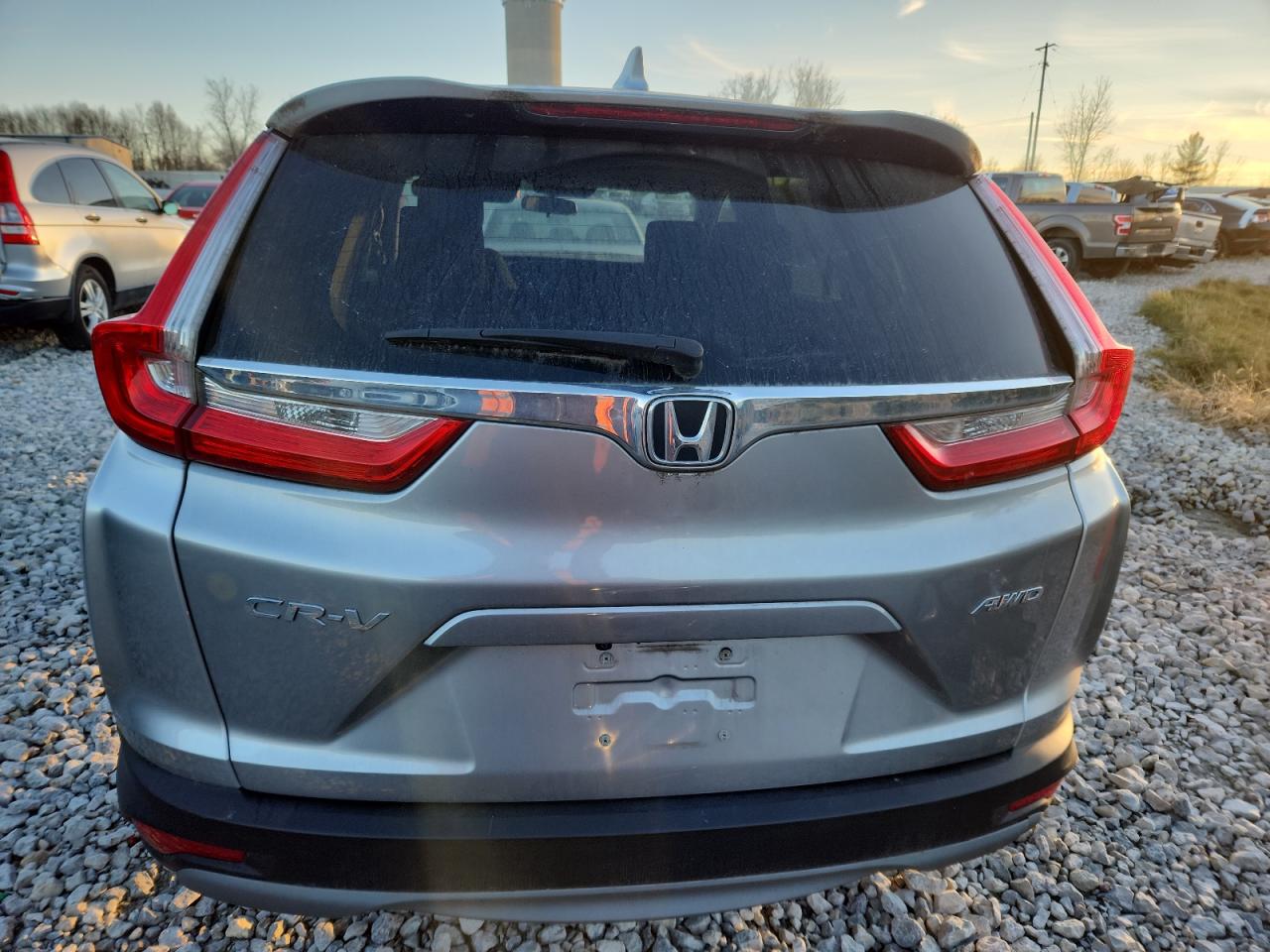 2017 Honda Cr-V Ex VIN: 2HKRW2H53HH660890 Lot: 92440975