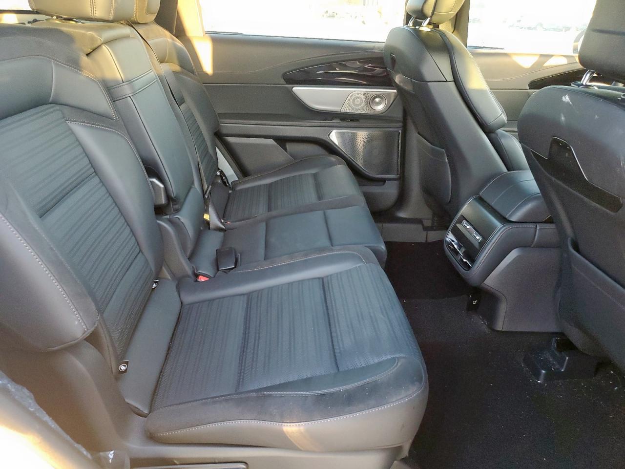 2024 Lincoln Nautilus Reserve VIN: 5LMPJ8K47RJ842747 Lot: 92828405