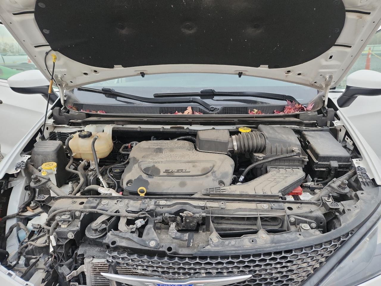 2020 Chrysler Voyager L VIN: 2C4RC1AG5LR105451 Lot: 91327485