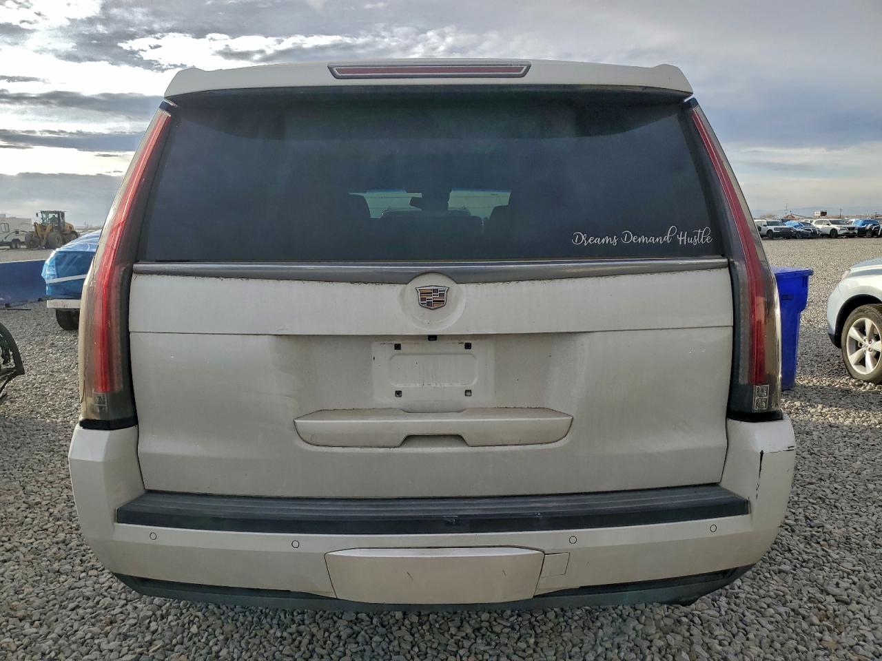 2015 Cadillac Escalade Luxury VIN: 1GYS4BKJ5FR267387 Lot: 94383455