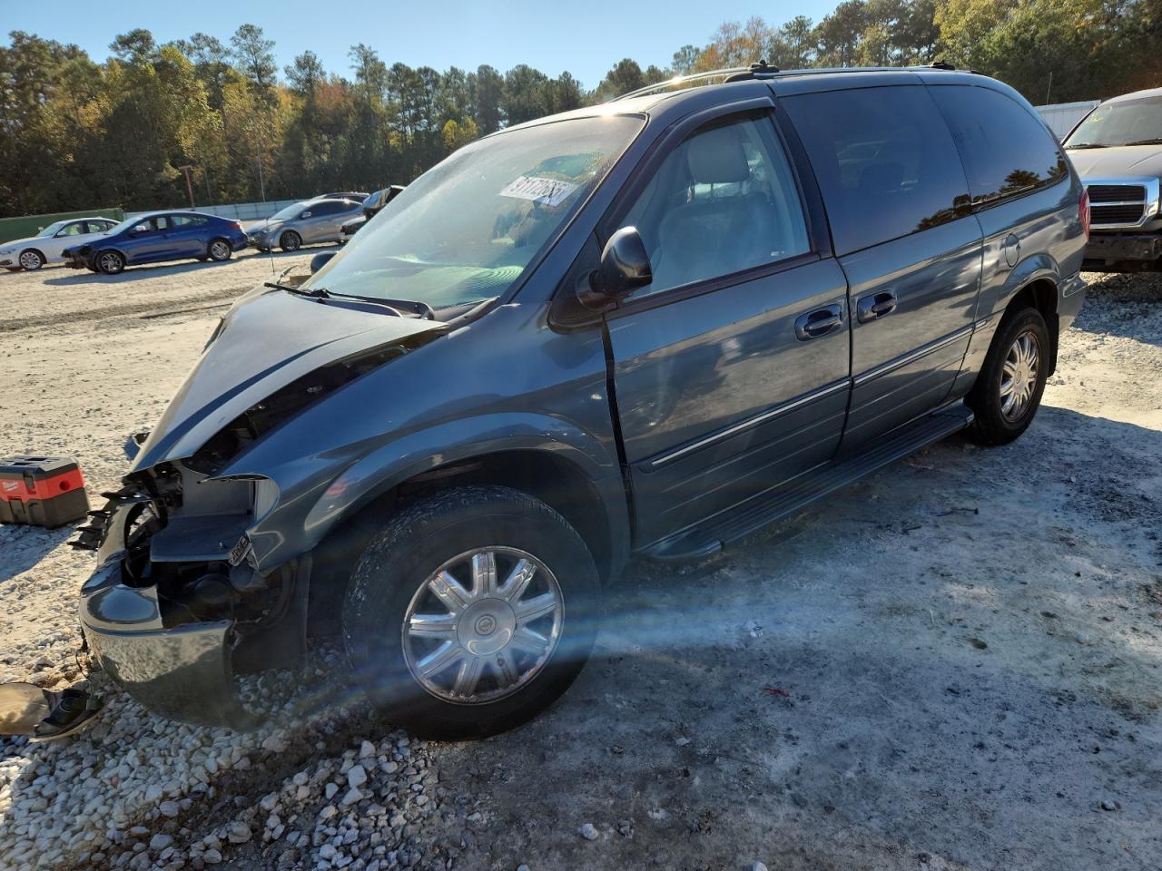 2006 Chrysler Town & Country Limited