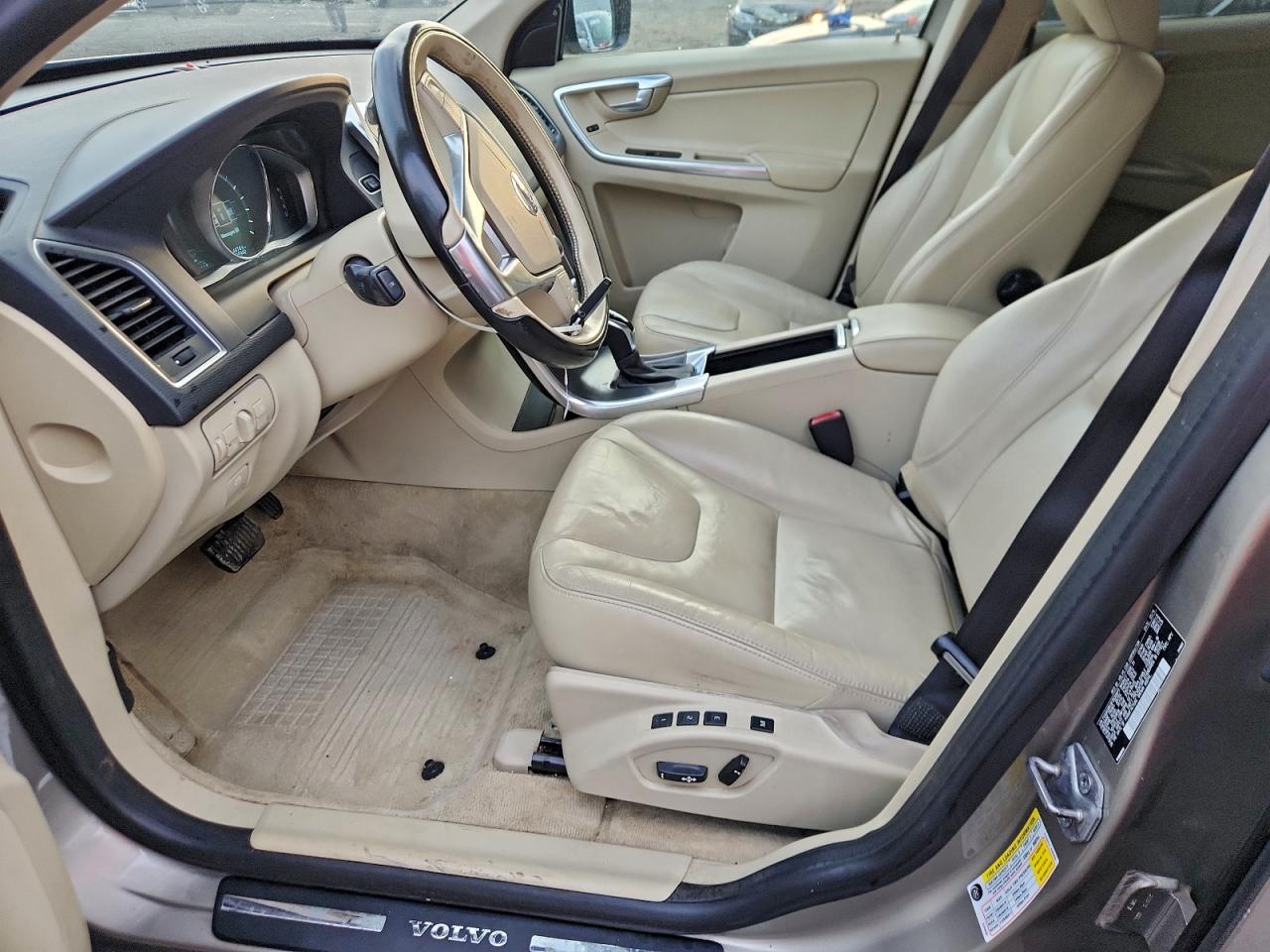 2015 Volvo Xc60 T6 Premier VIN: YV4902RK9F2630973 Lot: 94074455