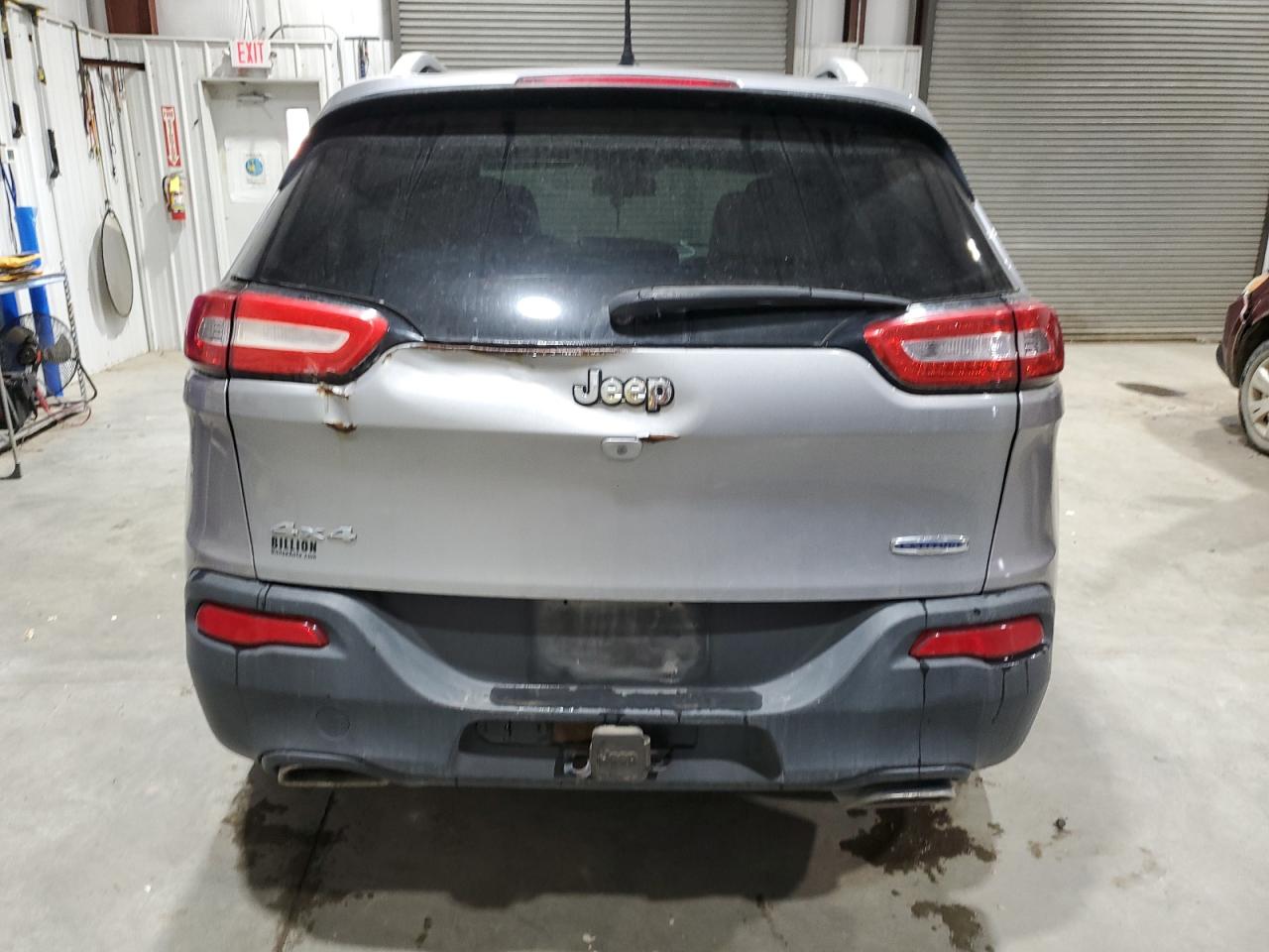 2015 Jeep Cherokee Latitude VIN: 1C4PJMCS7FW527863 Lot: 93277535