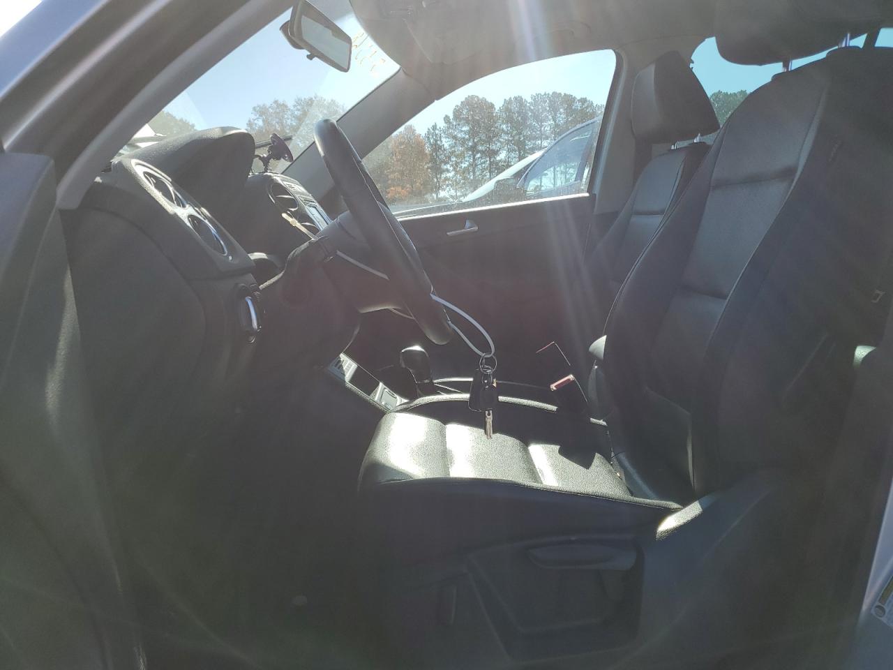 2014 Volkswagen Tiguan S VIN: WVGAV3AX1EW566123 Lot: 93552275