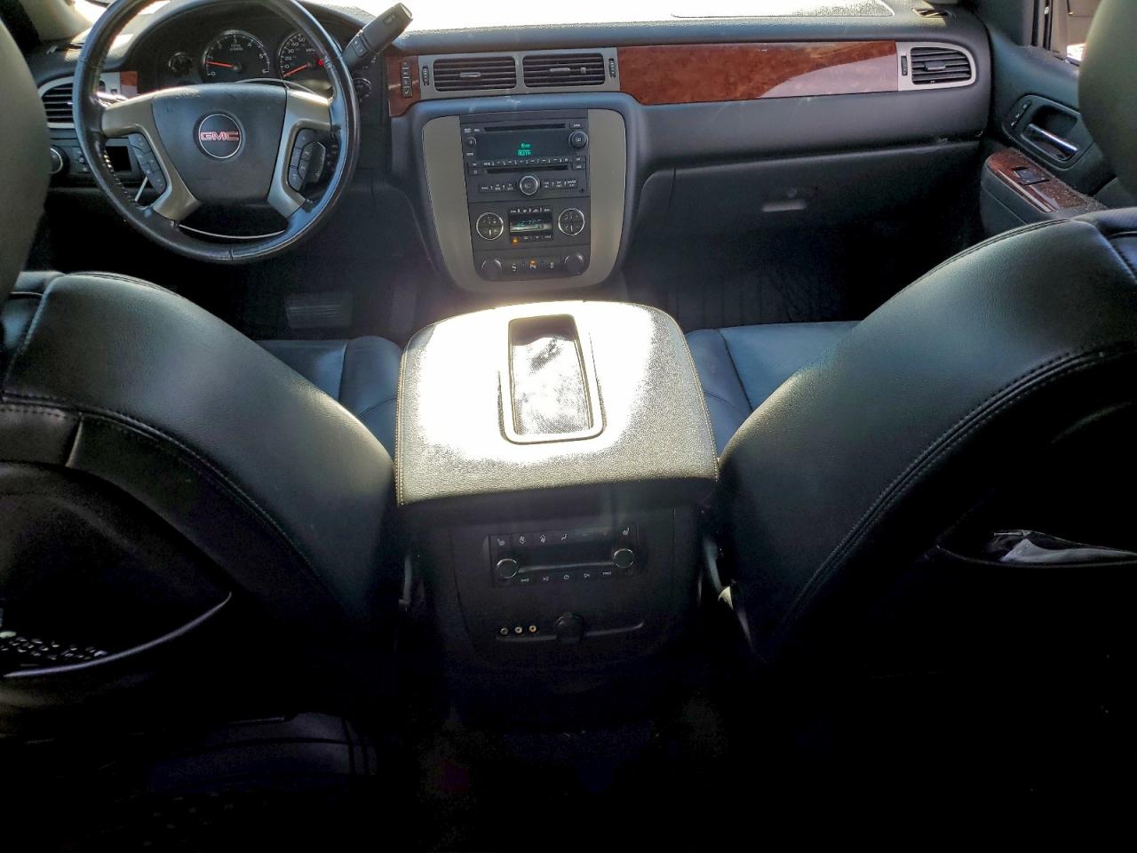 2012 GMC Yukon Xl C1500 Slt VIN: 1GKS1KE08CR255767 Lot: 93705115