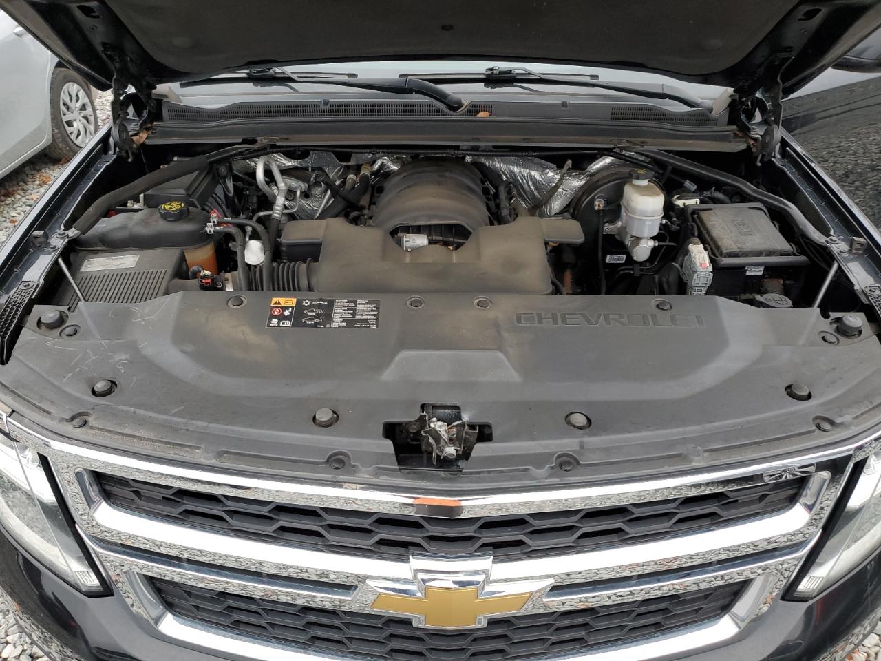 2015 Chevrolet Suburban K1500 Lt VIN: 1GNSKJKC3FR631353 Lot: 91994795