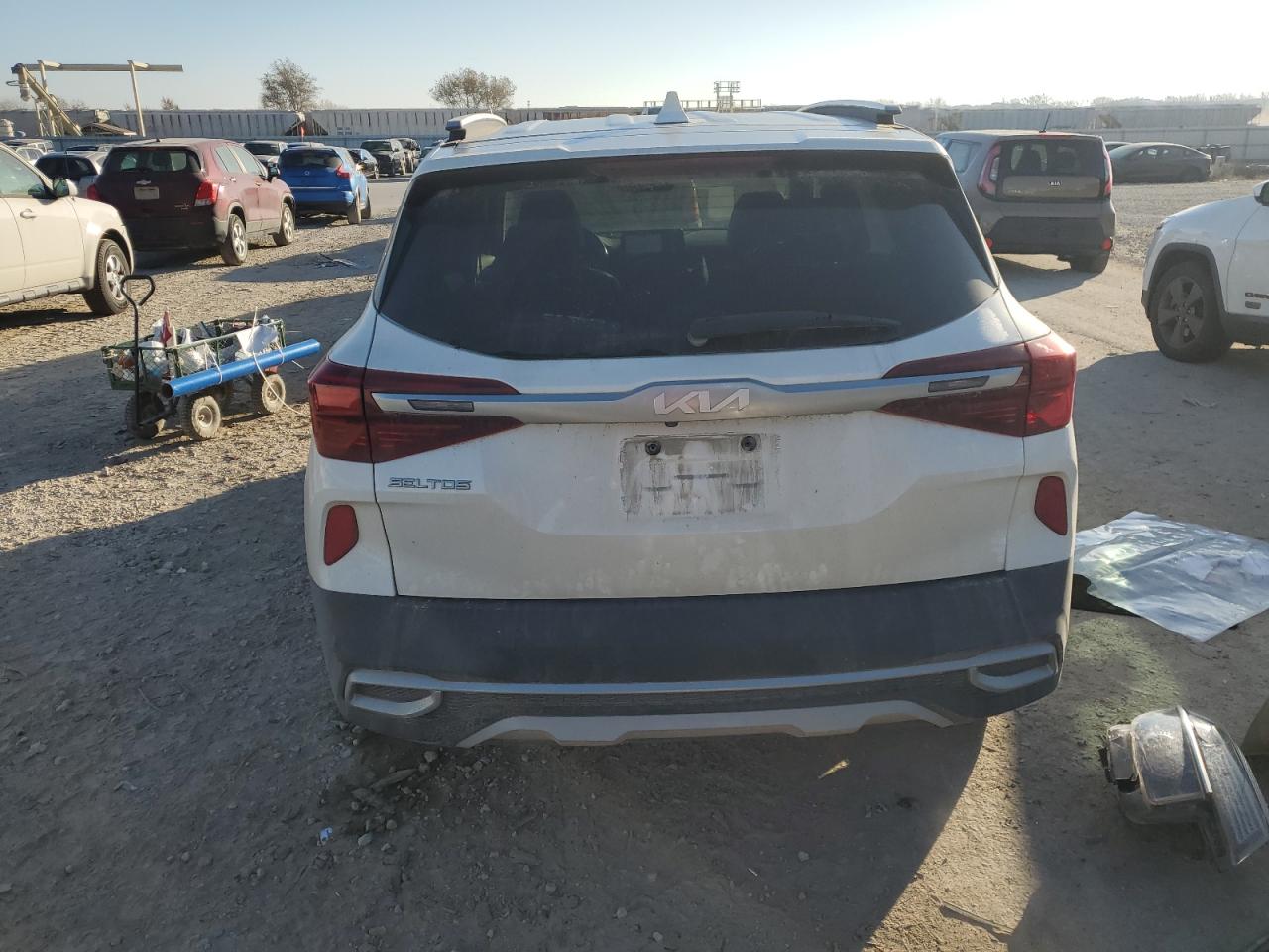 2022 Kia Seltos Ex VIN: KNDERCAA7N7266733 Lot: 92621365