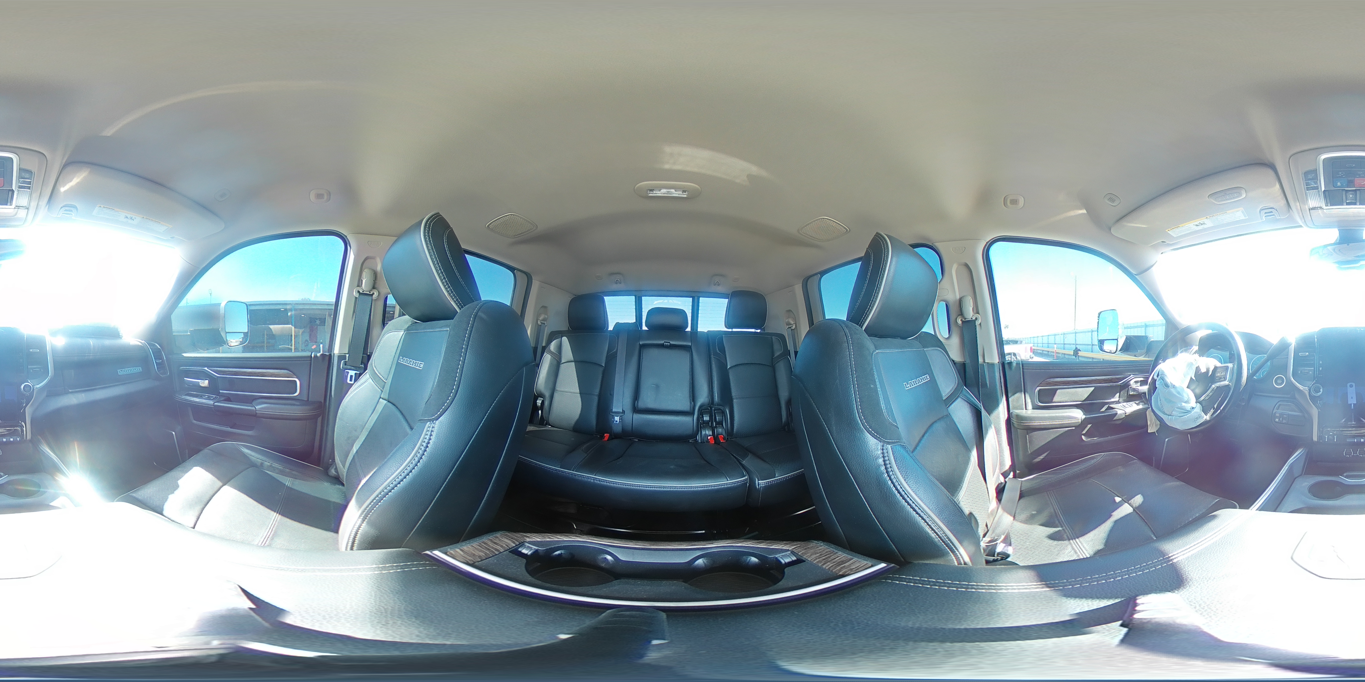 2021 Ram 2500 Laramie VIN: 3C6UR5NL4MG658579 Lot: 92584435