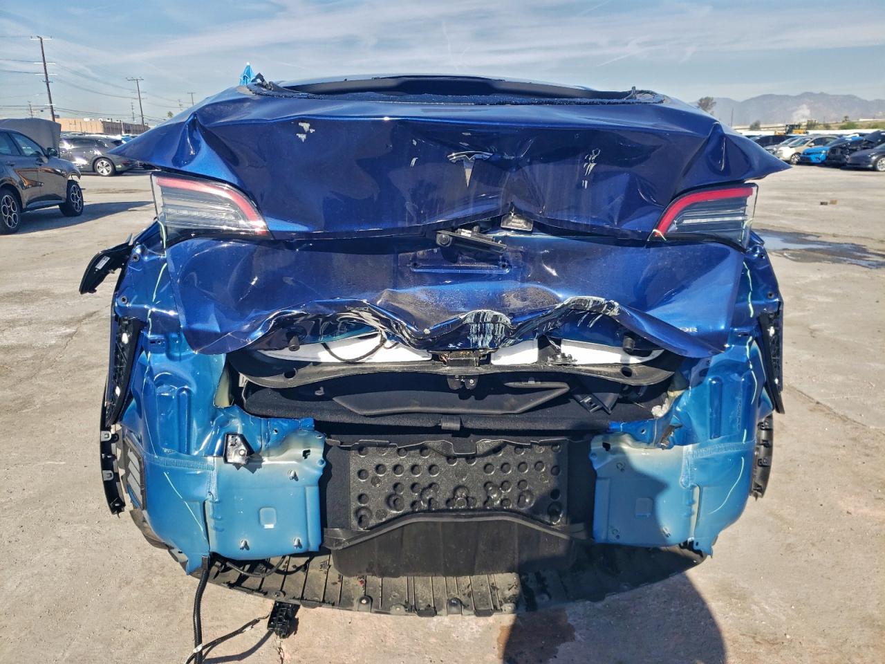 2023 Tesla Model Y VIN: 7SAYGDEE3PA170987 Lot: 93854085