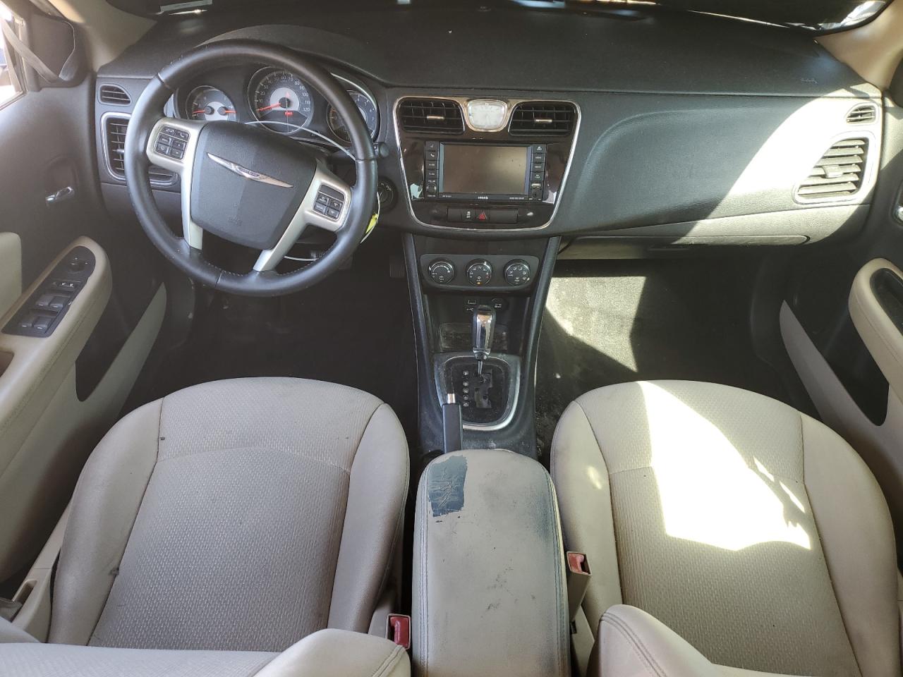 2012 Chrysler 200 Touring VIN: 1C3CCBBG2CN131341 Lot: 91639935