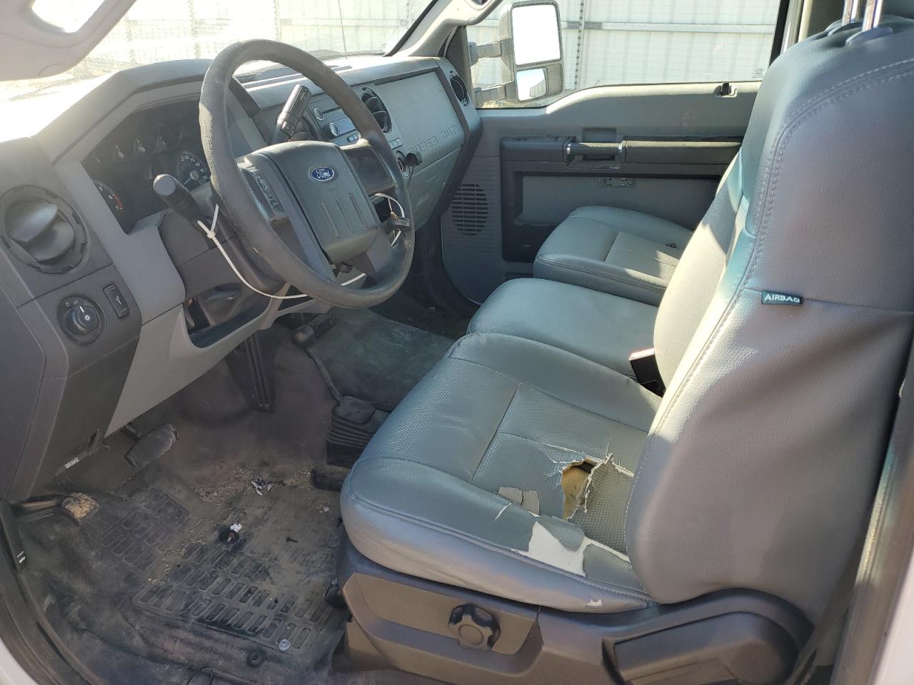 2015 Ford F250 Super Duty VIN: 1FTBF2B67FEC29811 Lot: 90344305