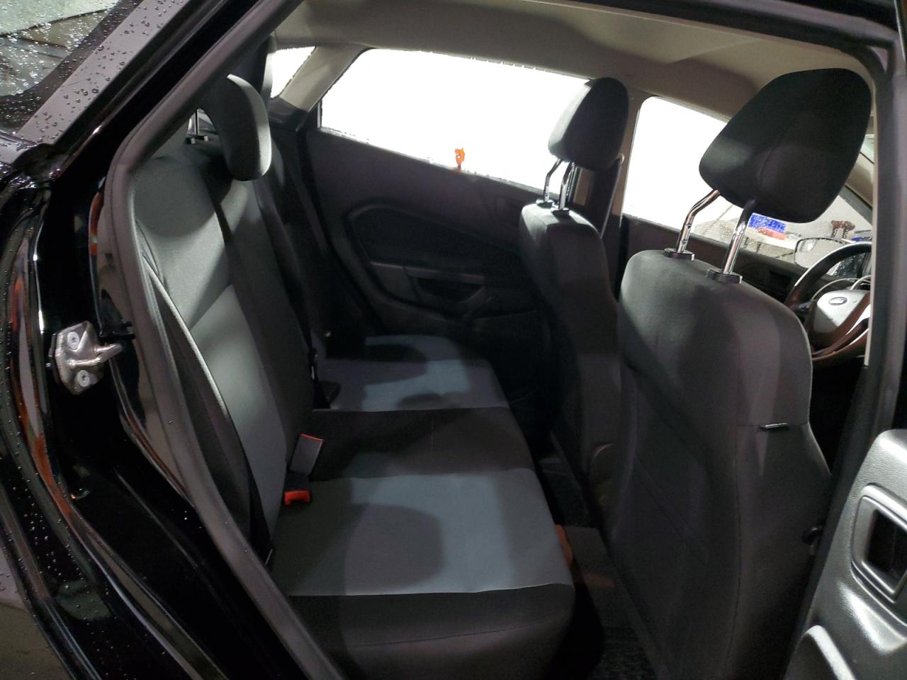 2019 Ford Fiesta S VIN: 3FADP4AJ8KM121098 Lot: 92088695