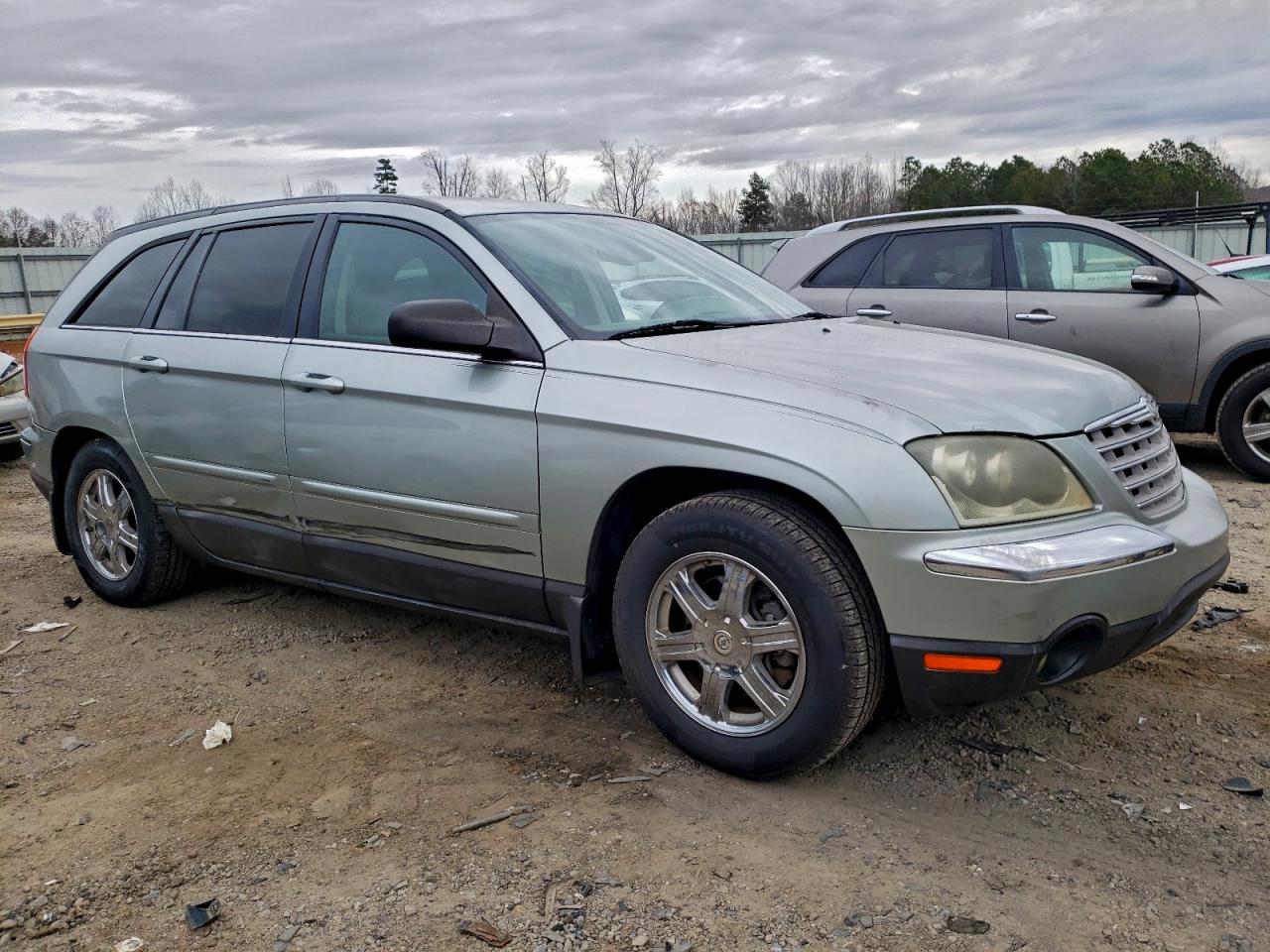 2004 Chrysler Pacifica VIN: 2C8GM68494R583451 Lot: 94086945
