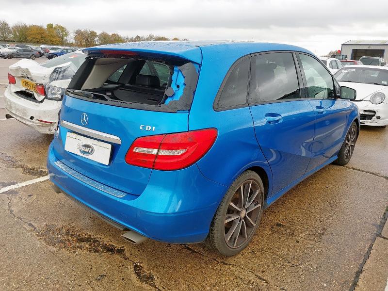 2013 MERCEDES-BENZ B CLASS B180 CDI BLUEEFFICIENCY SPORT 5DR AUTO