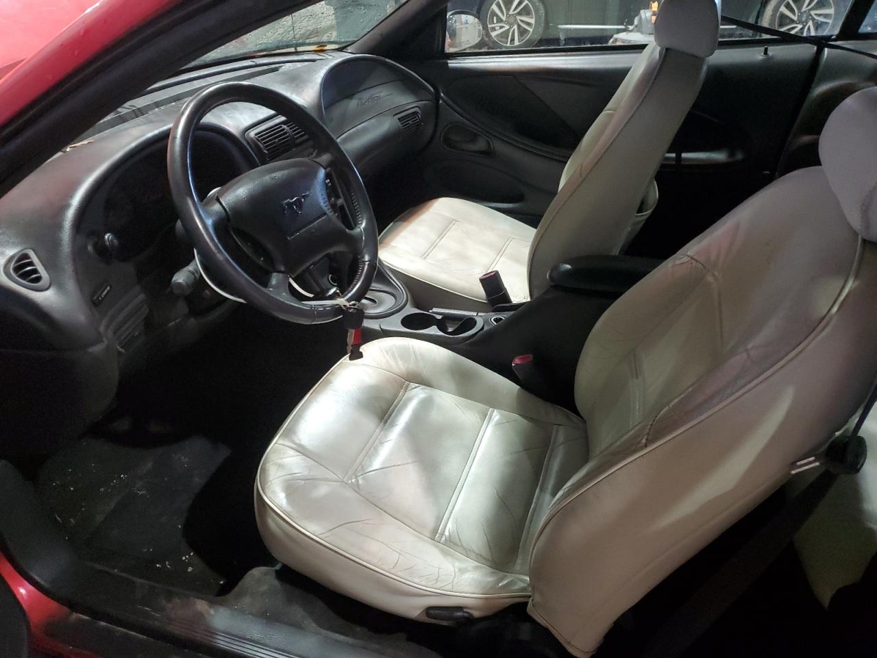 2000 Ford Mustang VIN: 1FAFP4440YF228282 Lot: 93293455