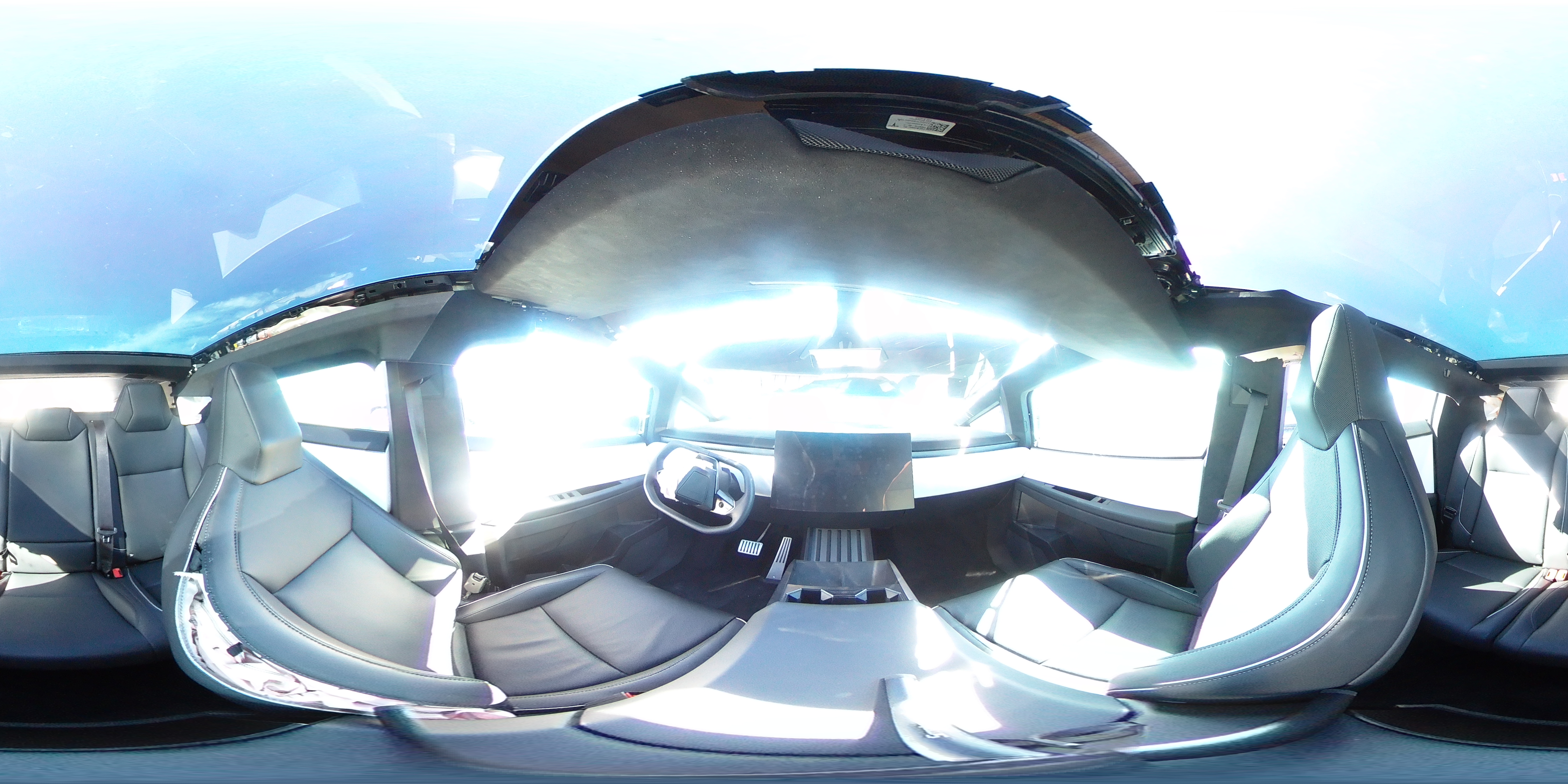 2025 Tesla Cybertruck VIN: 7G2CEHEEXSA060691 Lot: 82456235