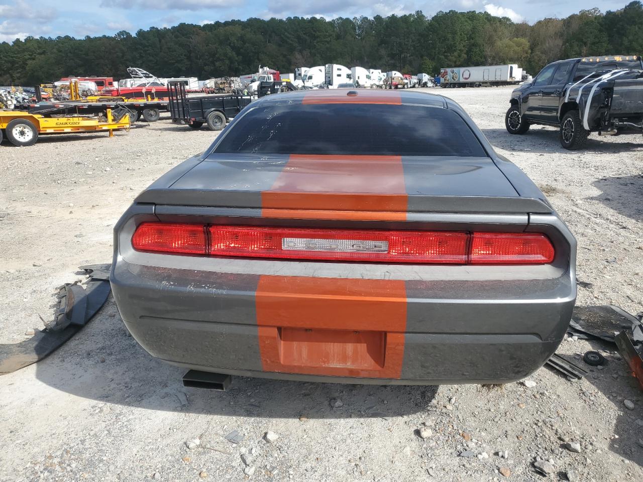 2010 Dodge Challenger Se VIN: 2B3CJ4DV0AH318447 Lot: 92181275