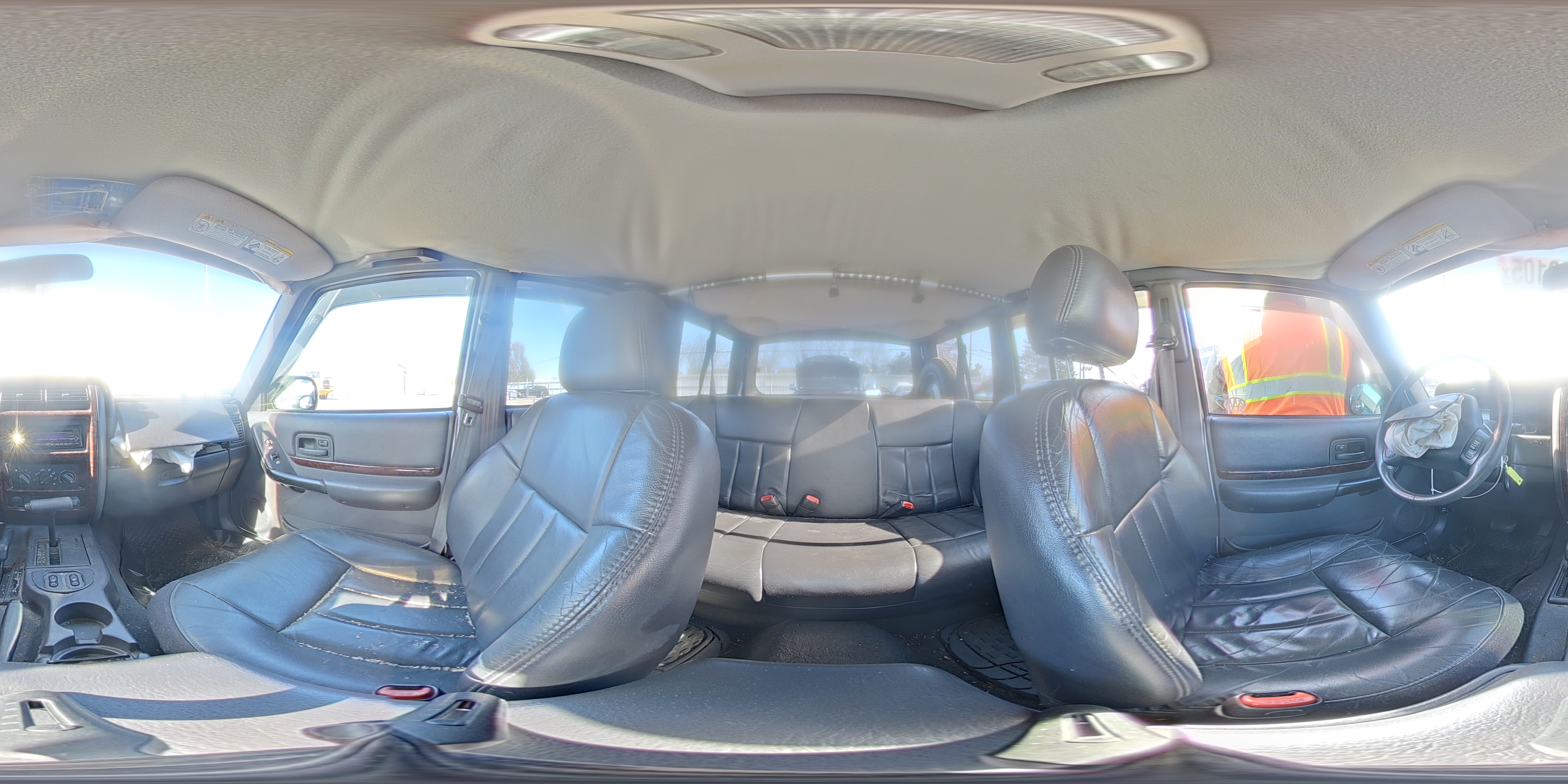 2001 Jeep Cherokee Classic VIN: 1J4FF58S41L617598 Lot: 92392105