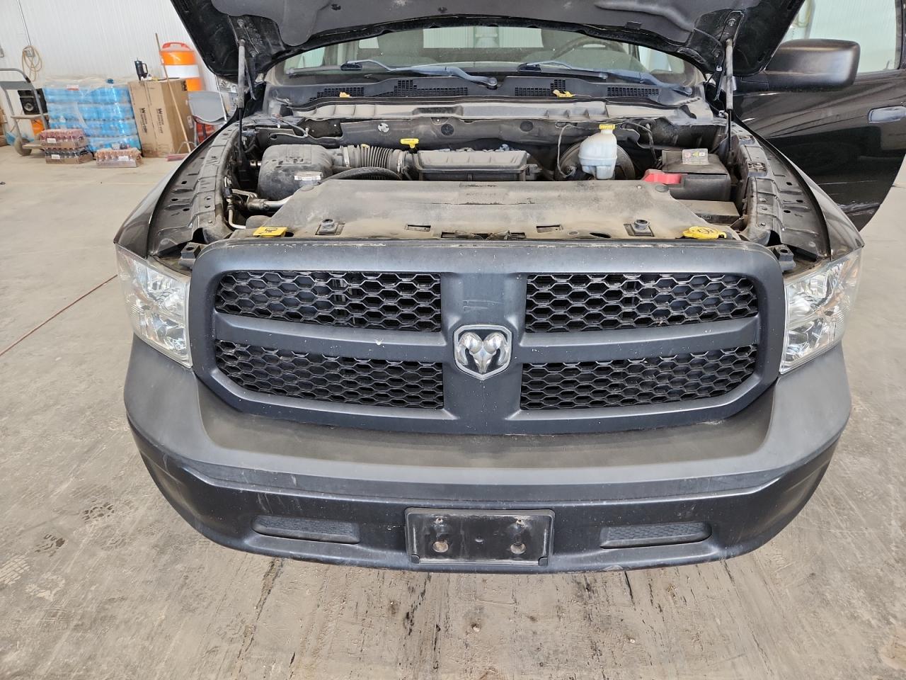 2013 Ram 1500 St VIN: 3C6JR6AP1DG522492 Lot: 92192625