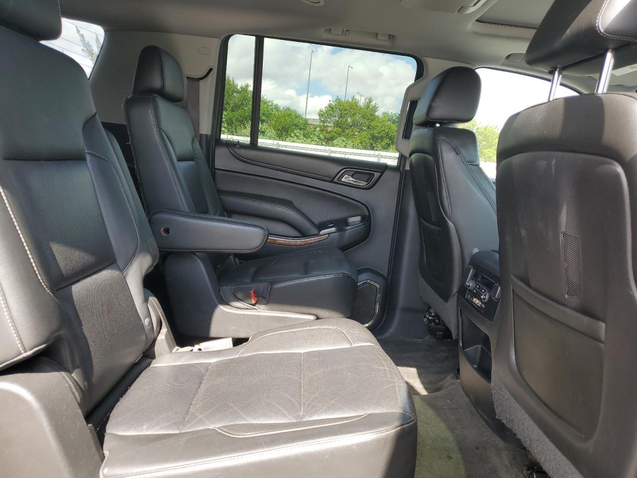 2015 Chevrolet Suburban K1500 Ltz VIN: 1GNSKKKCXFR287171 Lot: 92604495