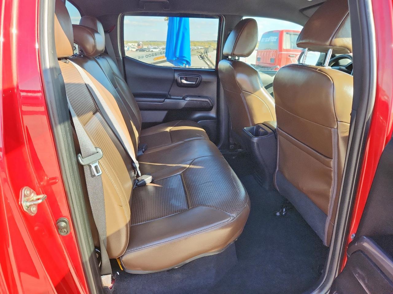 2020 Toyota Tacoma Double Cab VIN: 5TFAZ5CN0LX093533 Lot: 93058695