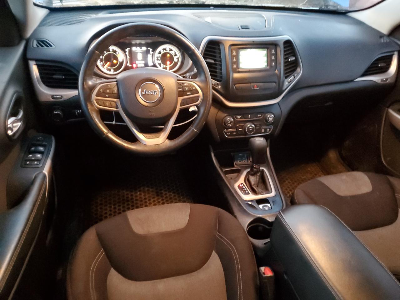 2017 Jeep Cherokee Sport VIN: 1C4PJLAB8HW613599 Lot: 92492565