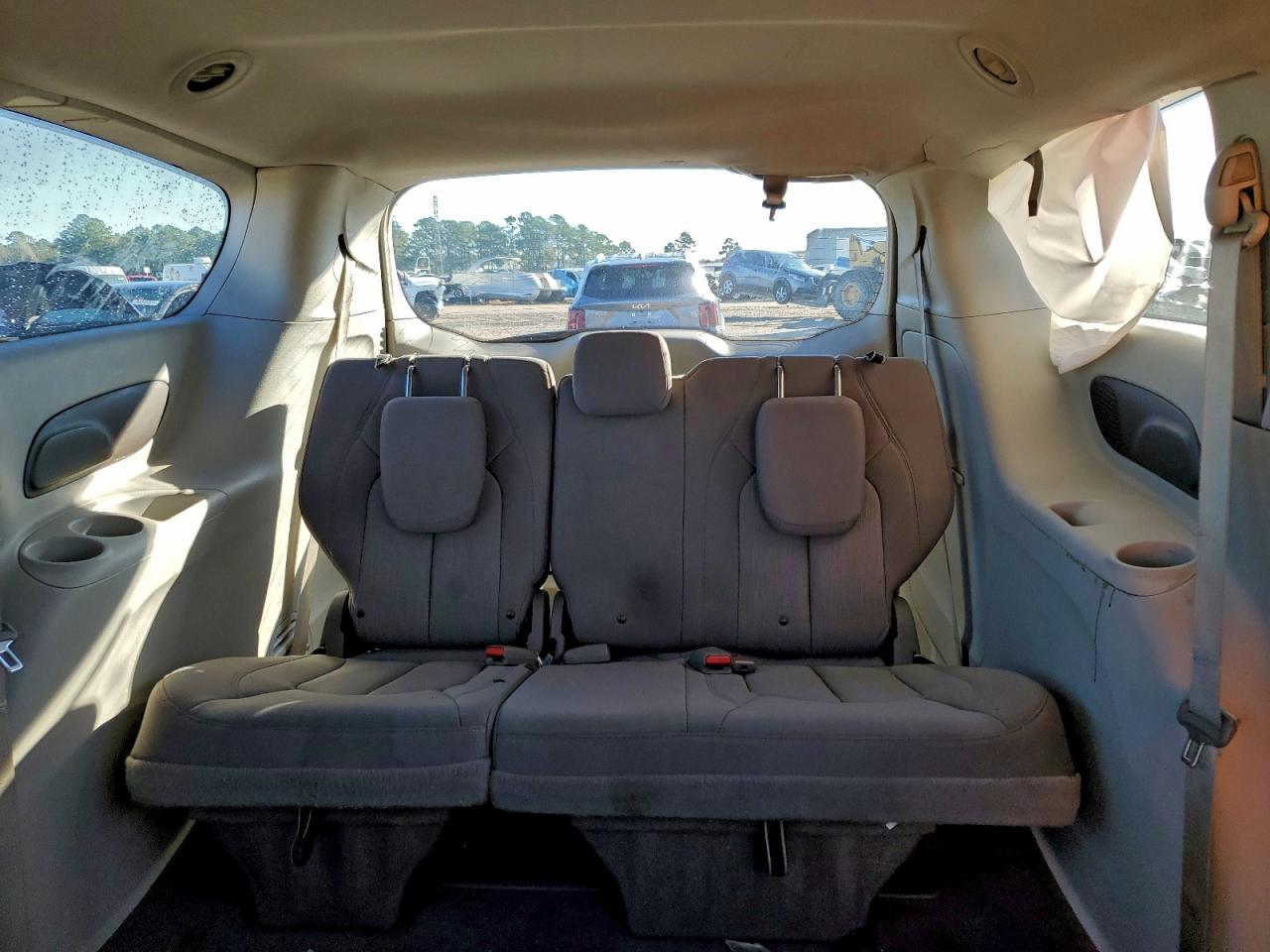 2019 Chrysler Pacifica Lx VIN: 2C4RC1CG6KR638551 Lot: 93883395